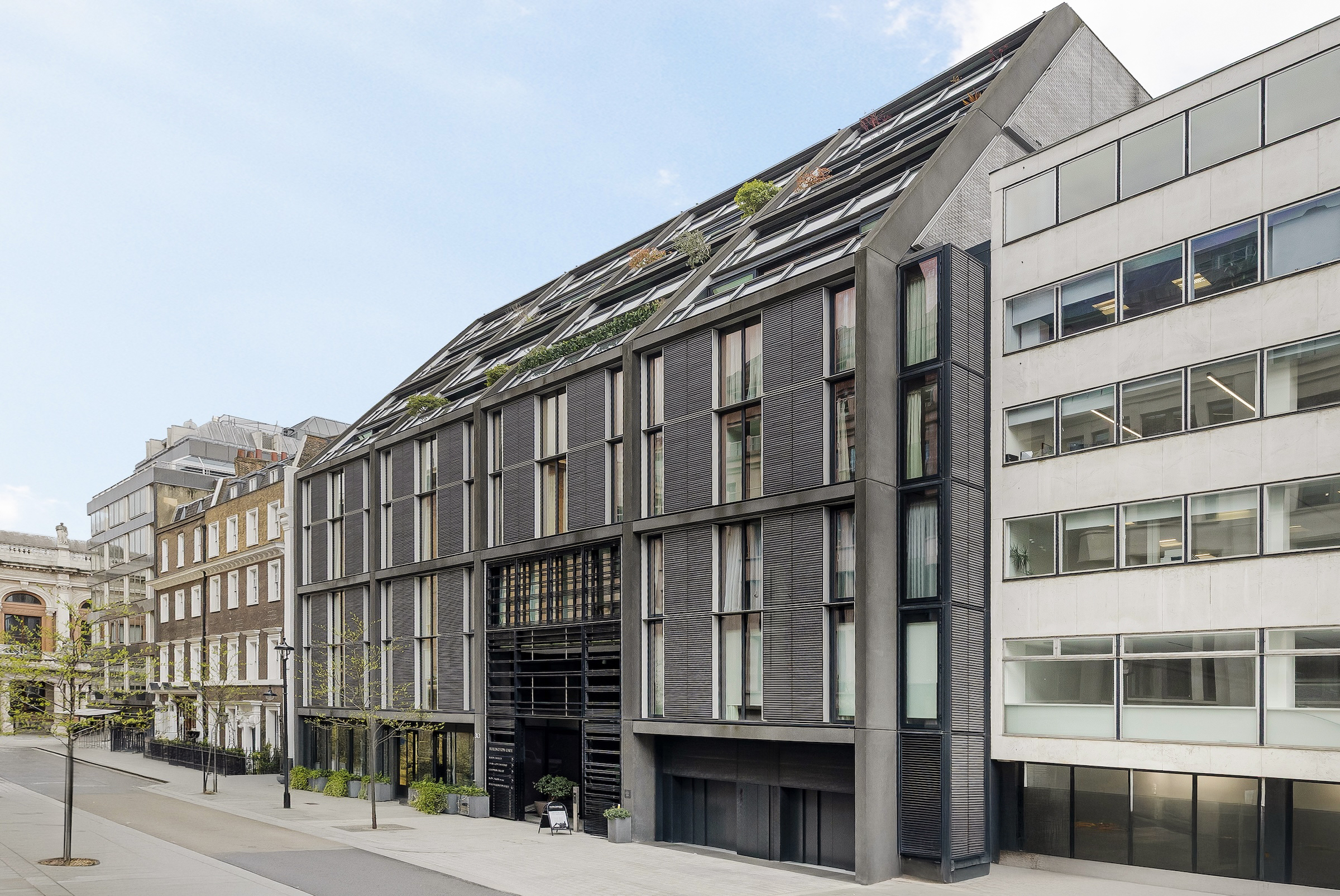  A Second-Floor Apartment in a Prestigious Mayfair Address - 物件實景