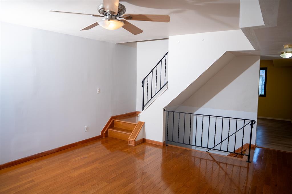 Staten Island, New York, 10303, United States, 3 Bedrooms Bedrooms, ,2 BathroomsBathrooms,Residential,For Sale,1878753