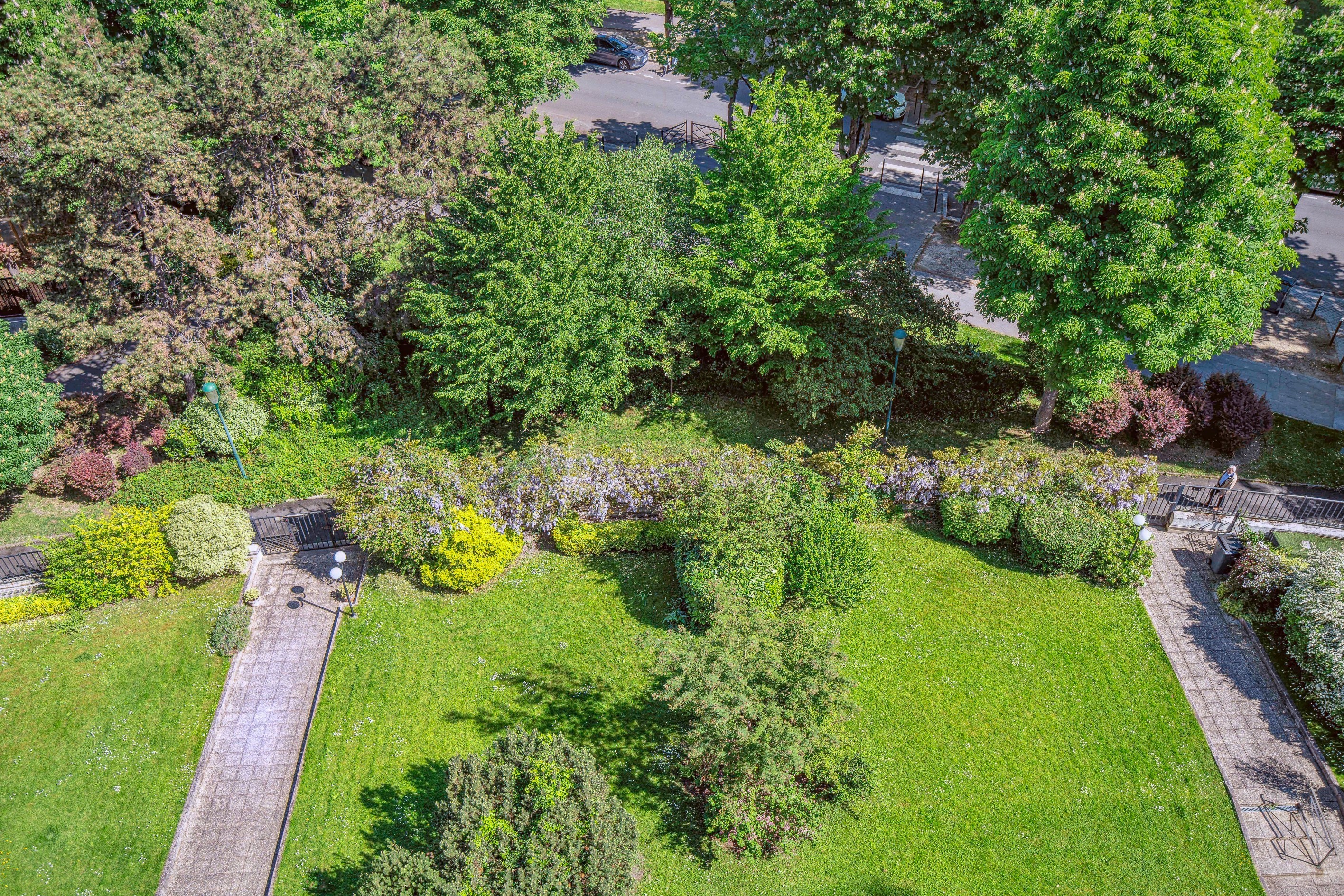  Neuilly Argenson - Top floor with elevator - Bright 3-room apartment with unobs… - 物件實景