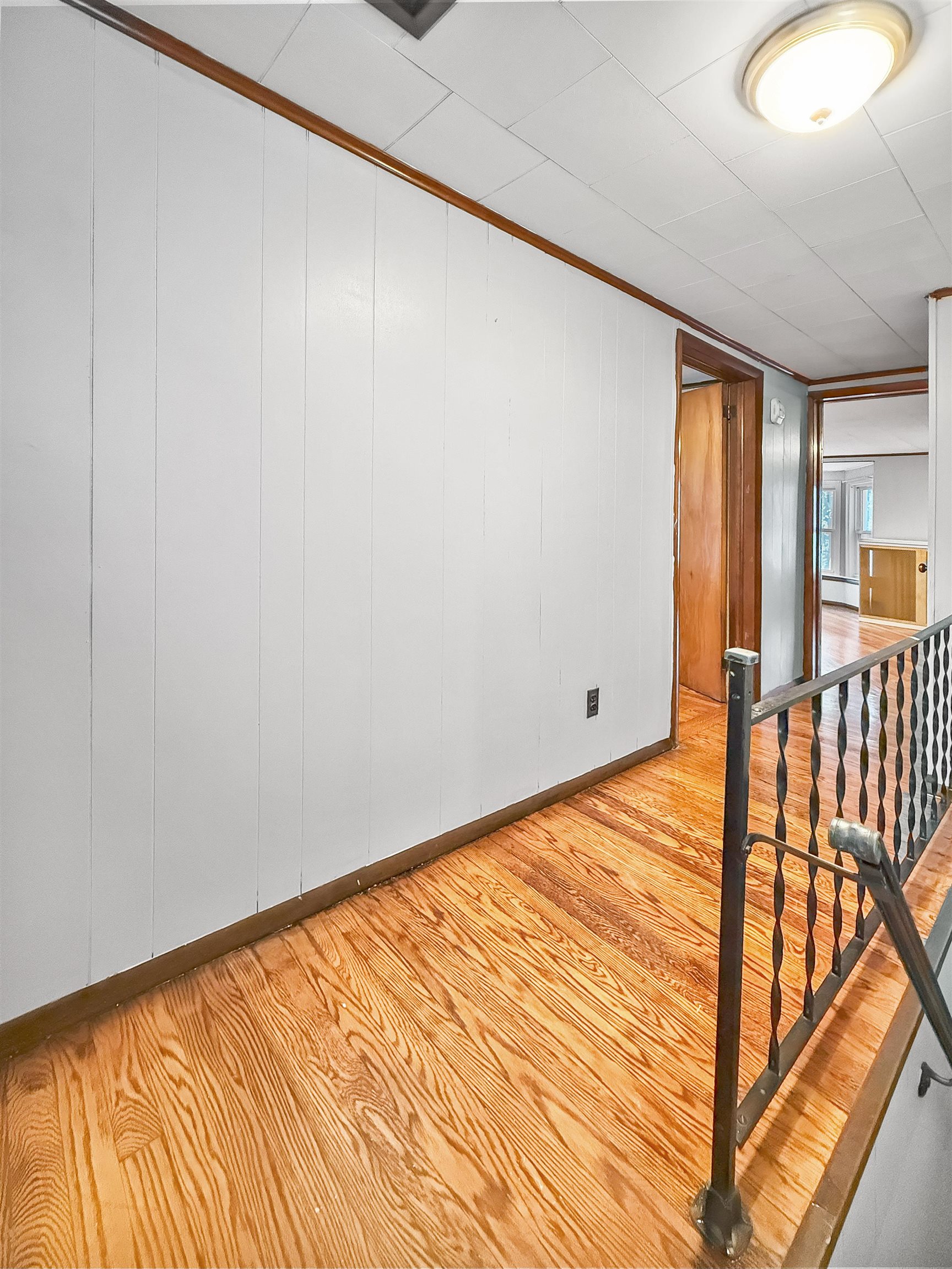 Jersey City, New Jersey, 07304, United States, 3 Bedrooms Bedrooms, ,2 BathroomsBathrooms,Residential,For Sale,1916794