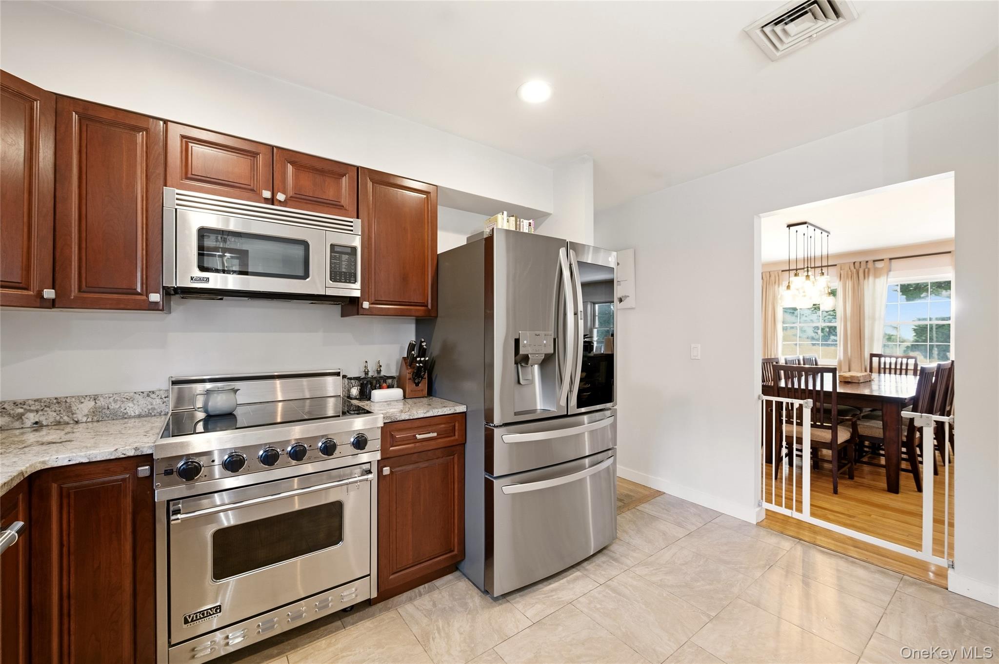  30 Cove Road, Huntington, NY, 11743 - 物件實景