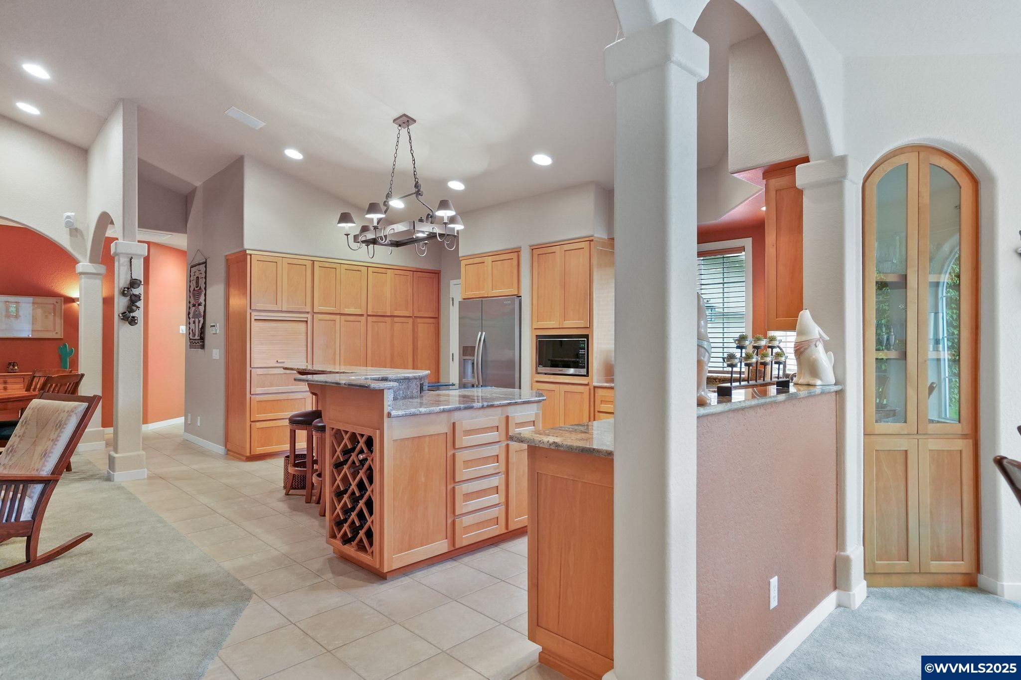Salem, Oregon, 97317, United States, 3 Bedrooms Bedrooms, ,3 BathroomsBathrooms,Residential,For Sale,1903725