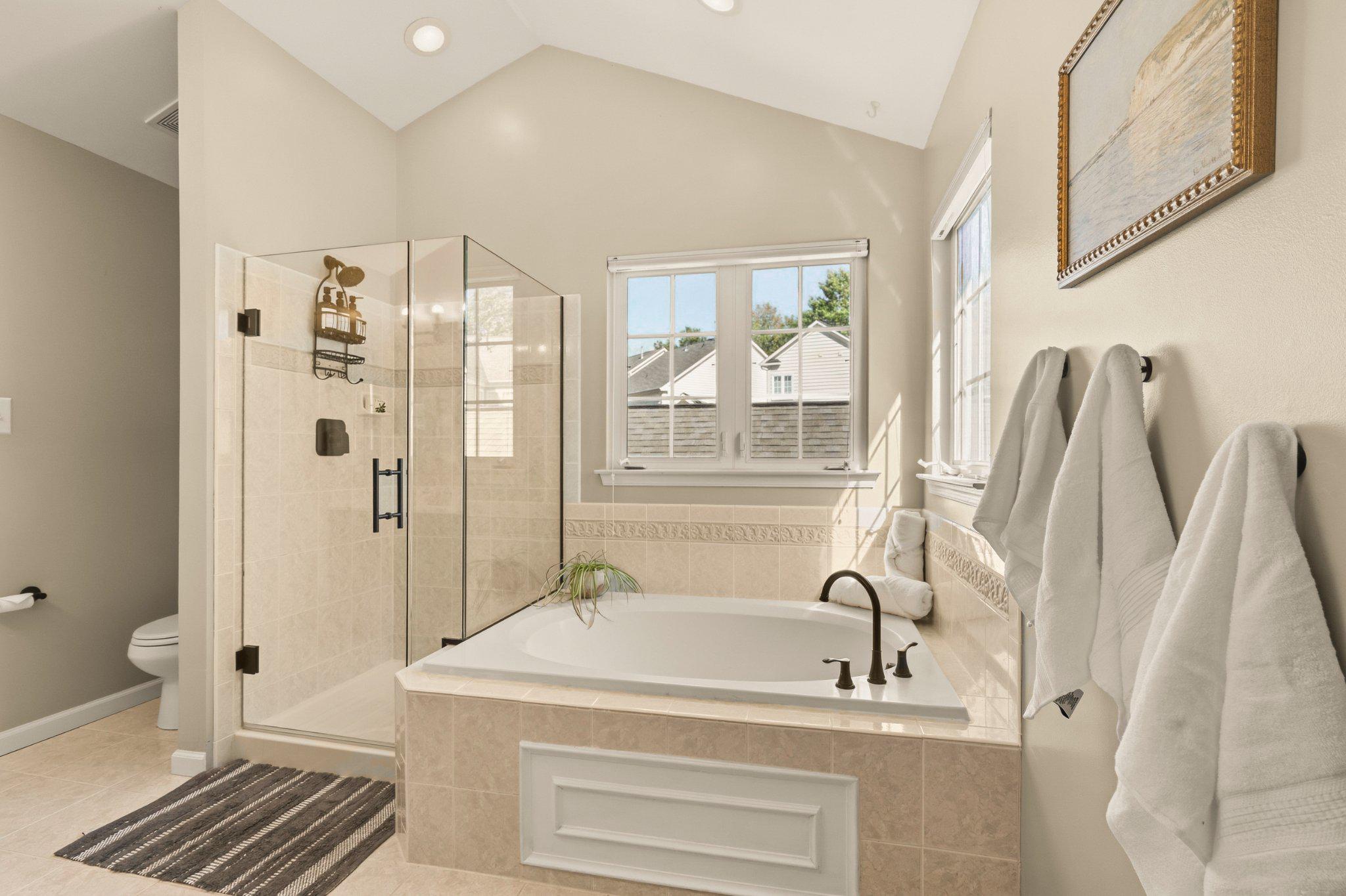  542 Market Street E, Gaithersburg, MD, 20878 - 物件實景