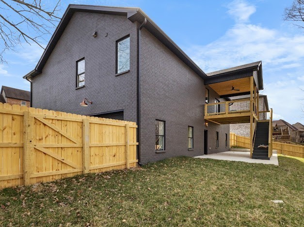 Clarksville, Tennessee, 37043, United States, 4 Bedrooms Bedrooms, ,3 BathroomsBathrooms,Residential,For Sale,1980673