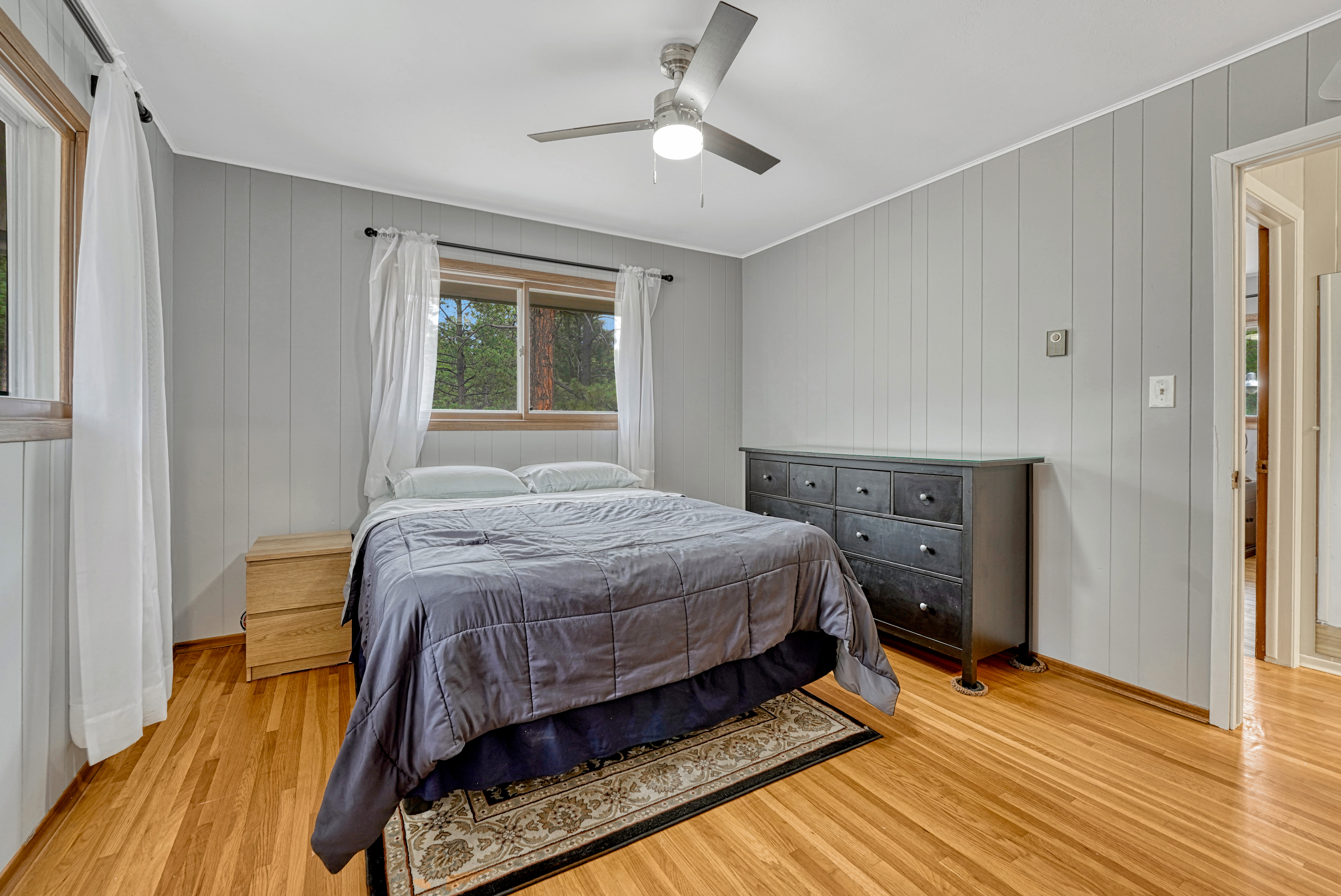  Meticulously maintained ranch-style home in sought-after Black Forest - 物件實景