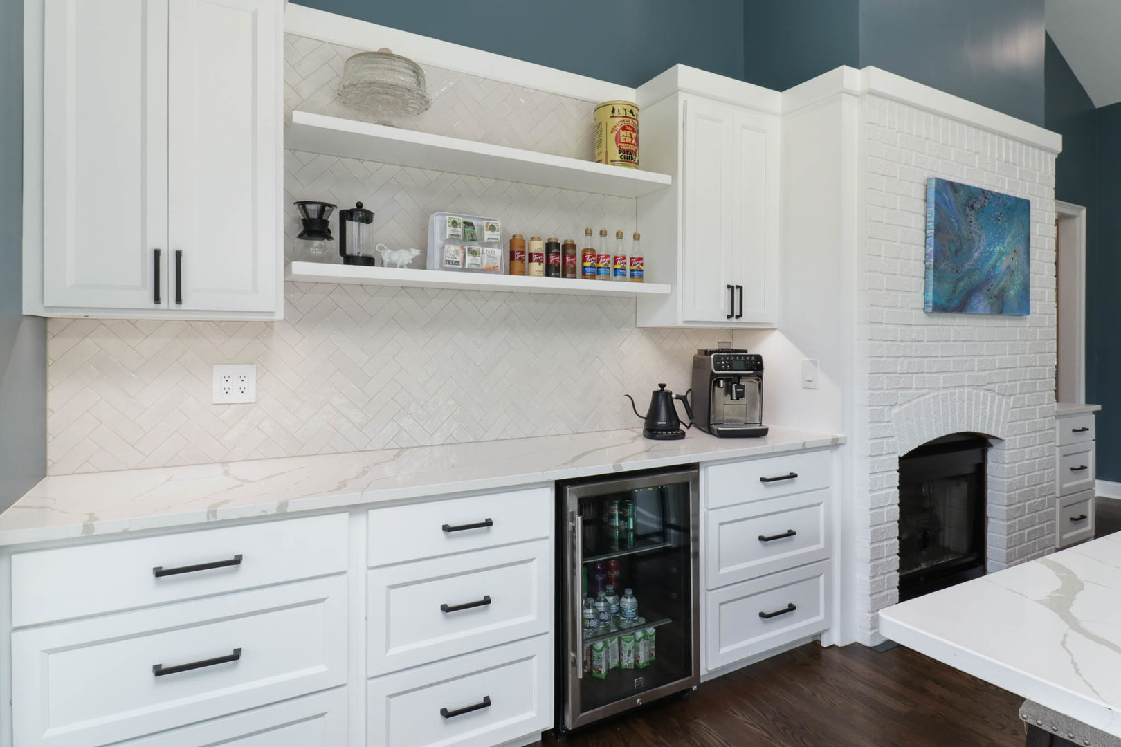 Bloomington, Illinois, 61704, United States, 5 Bedrooms Bedrooms, ,4 BathroomsBathrooms,Residential,For Sale,1991973