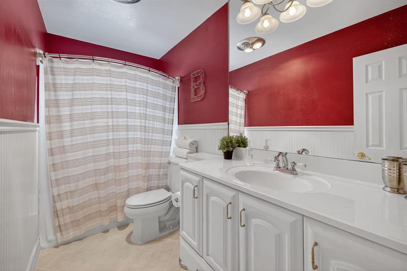 Fort Lauderdale, Florida, 33308, United States, 4 Bedrooms Bedrooms, ,3 BathroomsBathrooms,Residential,For Sale,1912260