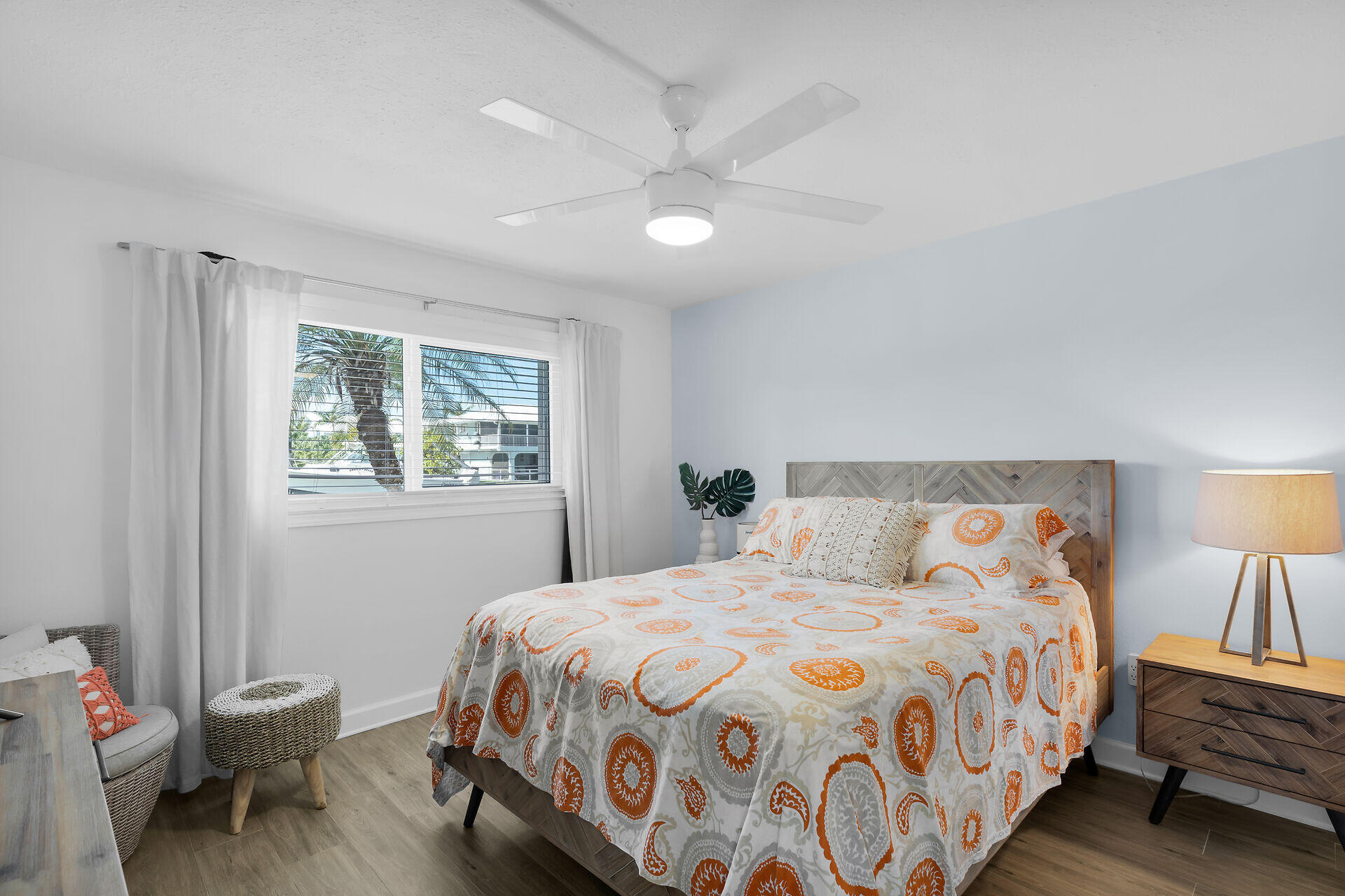 MARATHON, Florida, 33050, United States, 2 Bedrooms Bedrooms, ,2 BathroomsBathrooms,Residential,For Sale,1991254