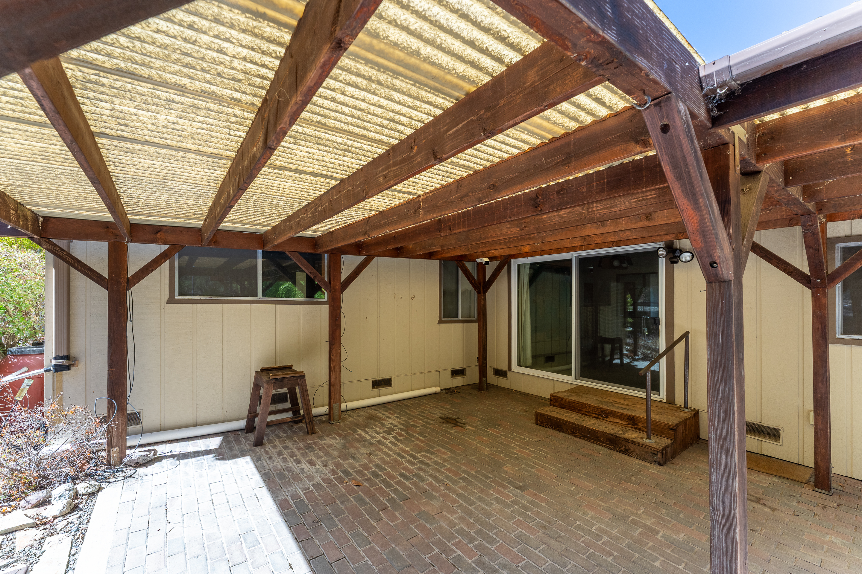 Ukiah, California, 95482, United States, 4 Bedrooms Bedrooms, ,2 BathroomsBathrooms,Residential,For Sale,1949294