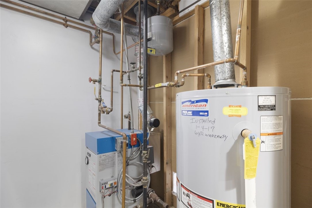 Cranston, Rhode Island, 02921, United States, 3 Bedrooms Bedrooms, ,2 BathroomsBathrooms,Residential,For Sale,1996913