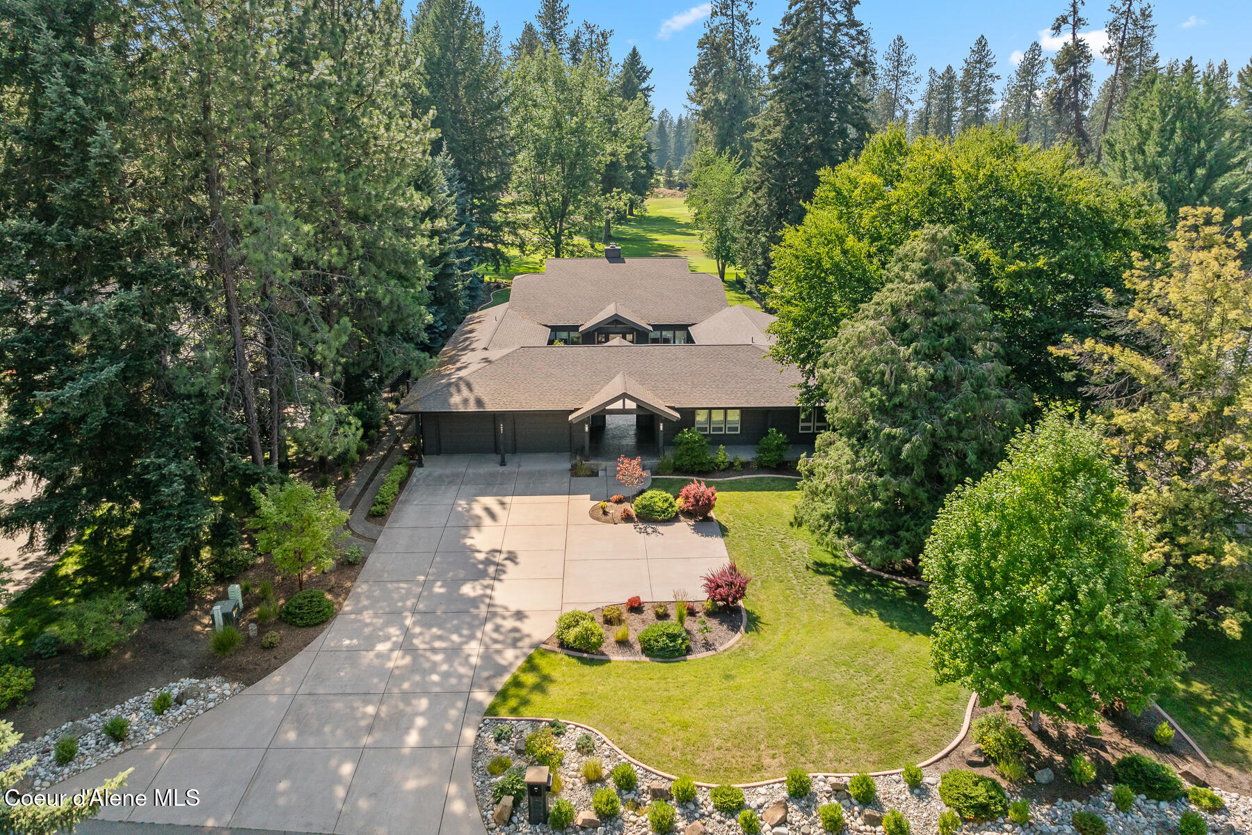 Hayden Lake, Idaho, 83835, United States, 4 Bedrooms Bedrooms, ,4 BathroomsBathrooms,Residential,For Sale,2015111