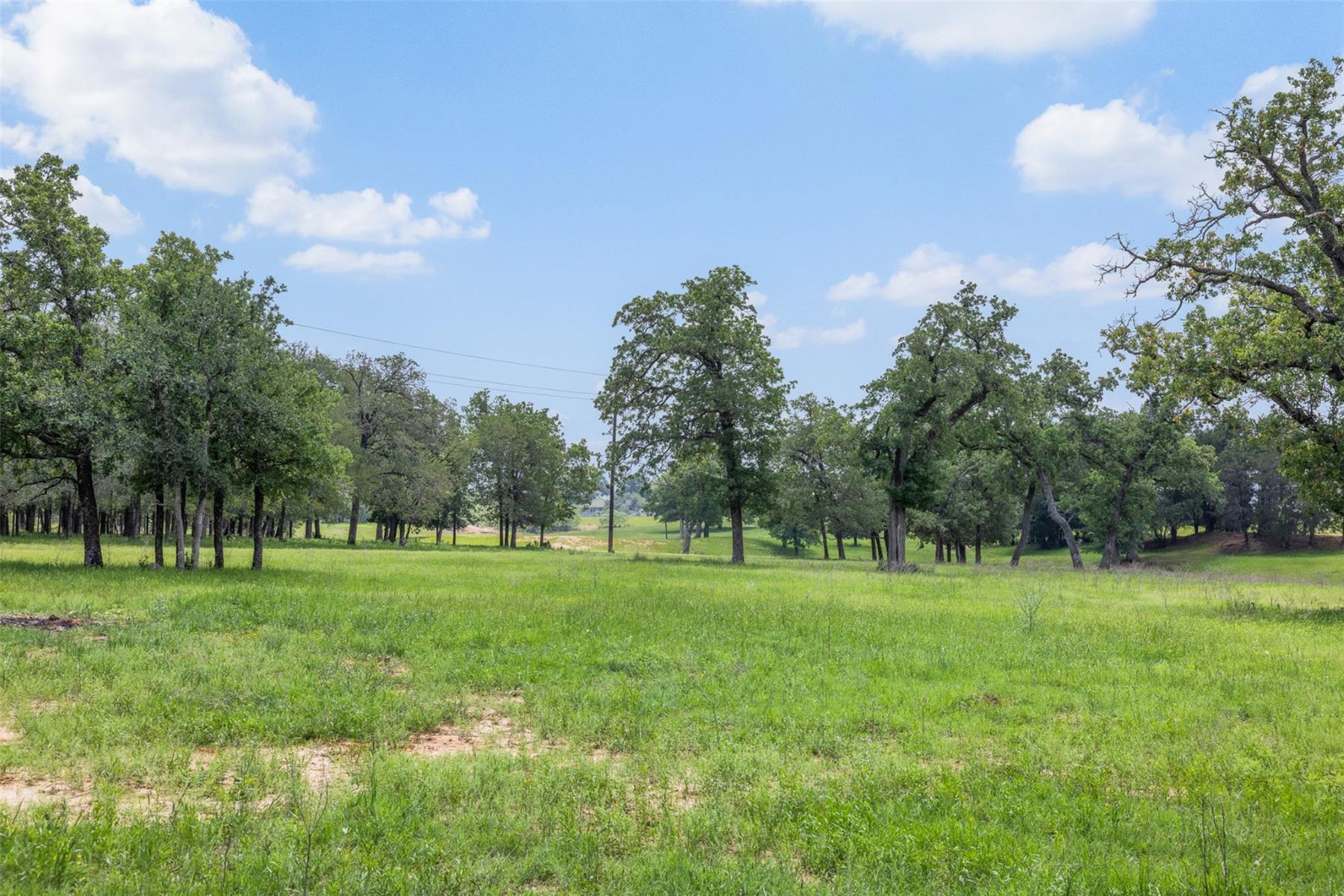  1016 County Road 306, Rockdale, TX 76567 - 物件實景