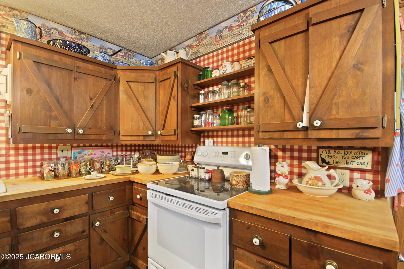 New Bloomfield, Missouri, 65063, United States, 3 Bedrooms Bedrooms, ,2 BathroomsBathrooms,Residential,For Sale,1978608