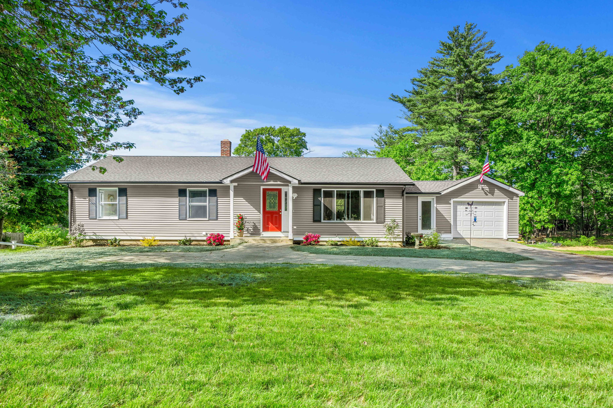  102 Kimball Rd, Amesbury, MA, 01913 - 物件實景
