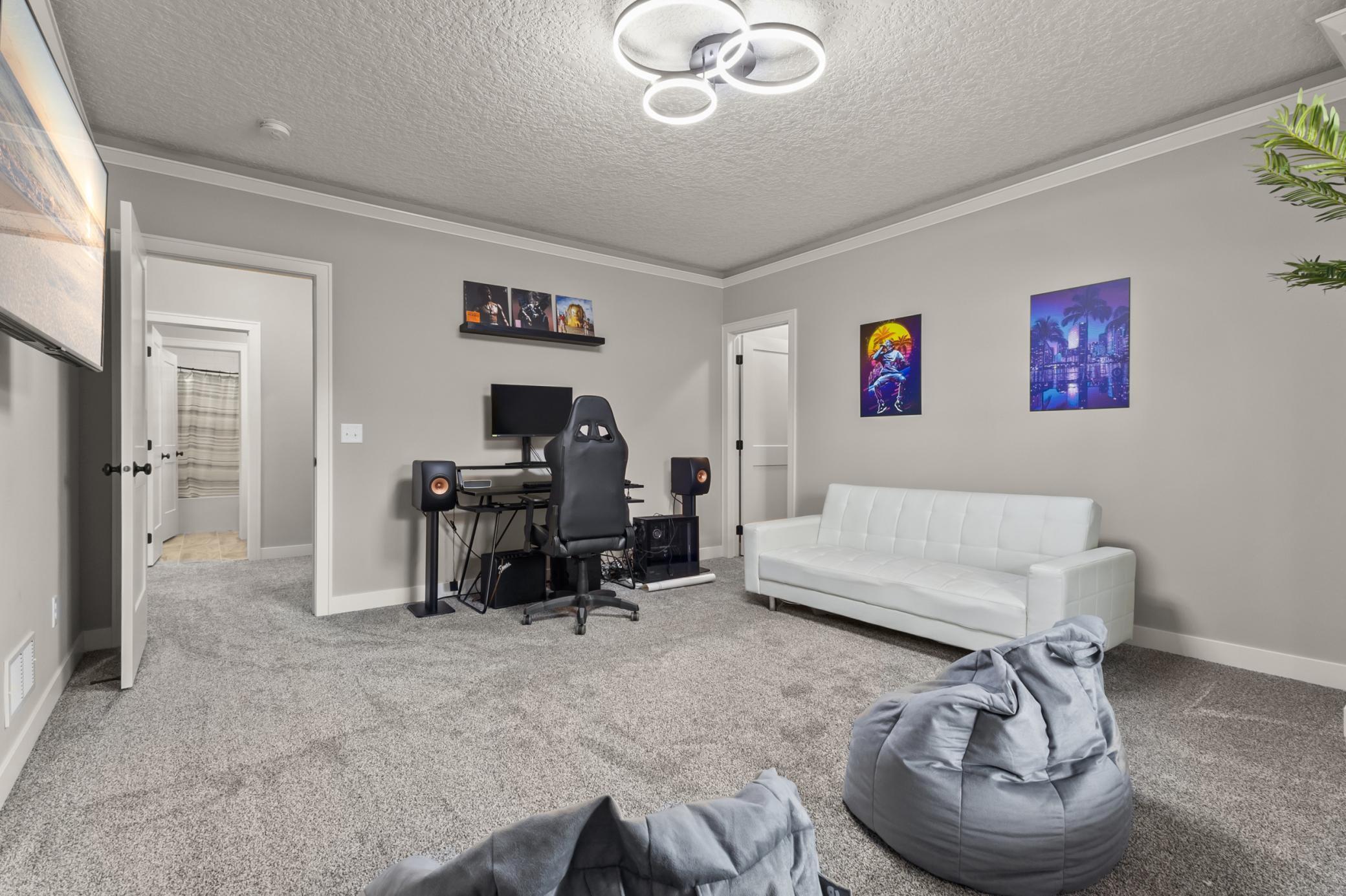 Dayton, Minnesota, 55327, United States, 5 Bedrooms Bedrooms, ,3 BathroomsBathrooms,Residential,For Sale,2001917