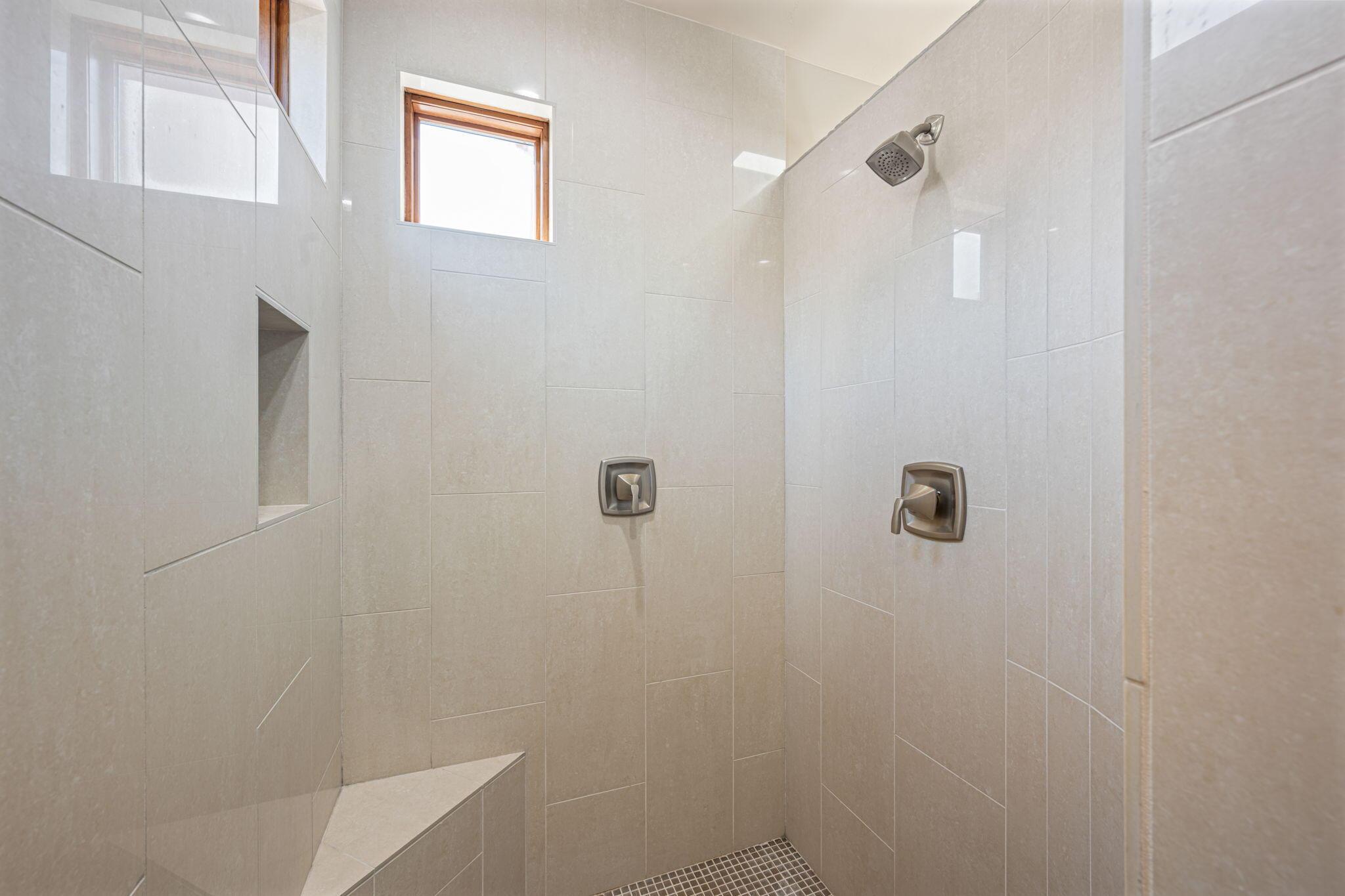 St George, Utah, 84770, United States, 6 Bedrooms Bedrooms, ,7 BathroomsBathrooms,Residential,For Sale,2049159