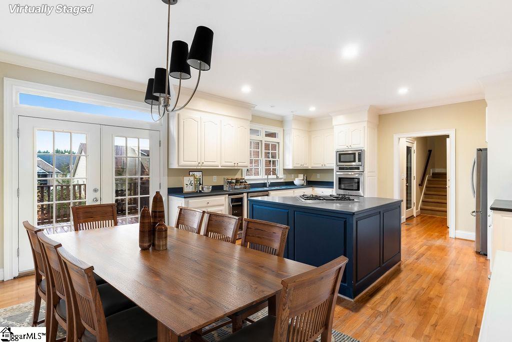 Greer, South Carolina, 29650, United States, 5 Bedrooms Bedrooms, ,4 BathroomsBathrooms,Residential,For Sale,2005494