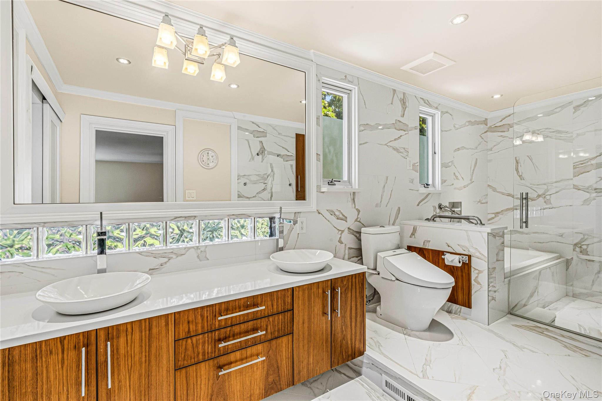 36 Strathmore Road, Great Neck, NY, 11023 - 物件實景