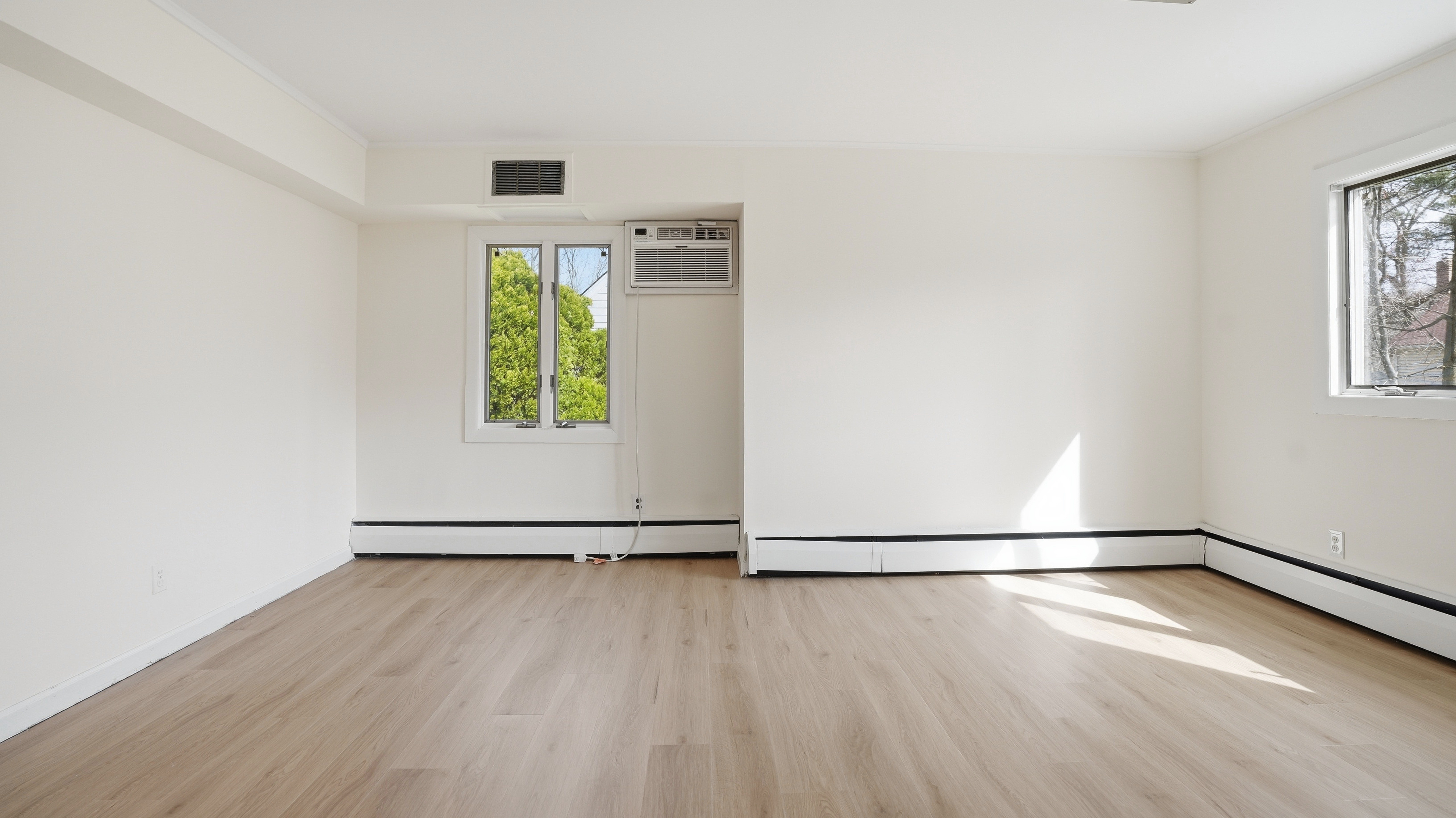  23 Hartley Road, Great Neck, NY 11023 - 物件實景