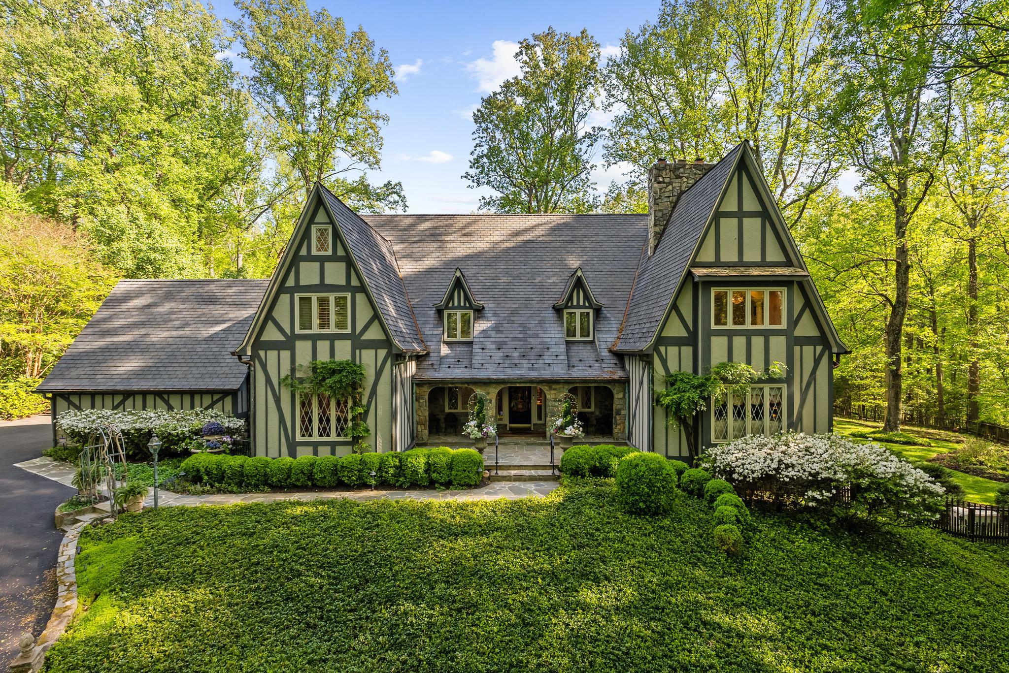  10205 Cedar Pond Drive, Vienna, VA, 22182 - 物件實景