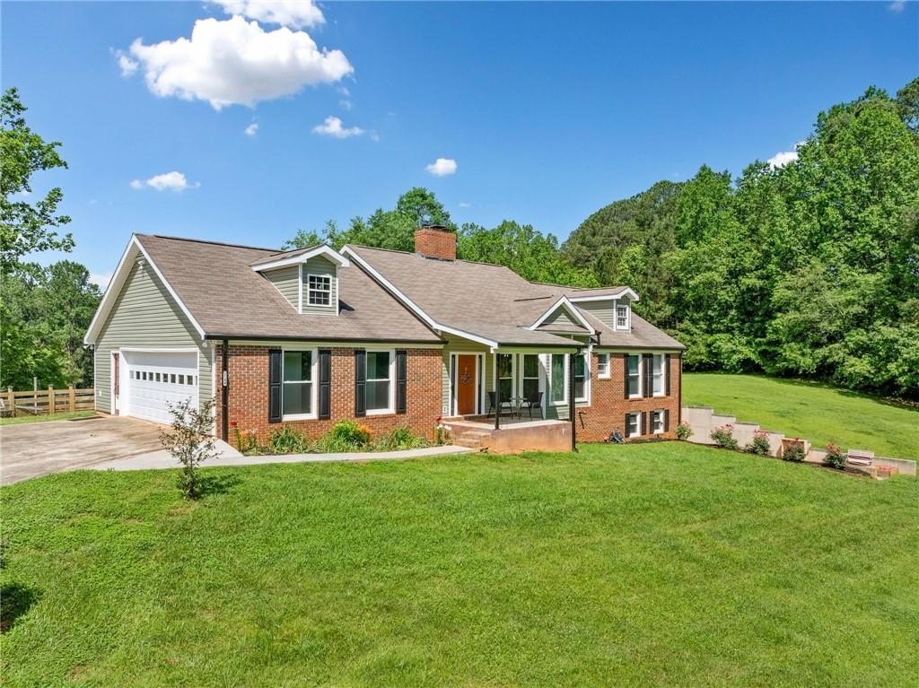 Dawsonville, Georgia, 30534, United States, 4 Bedrooms Bedrooms, ,3 BathroomsBathrooms,Residential,For Sale,1996635