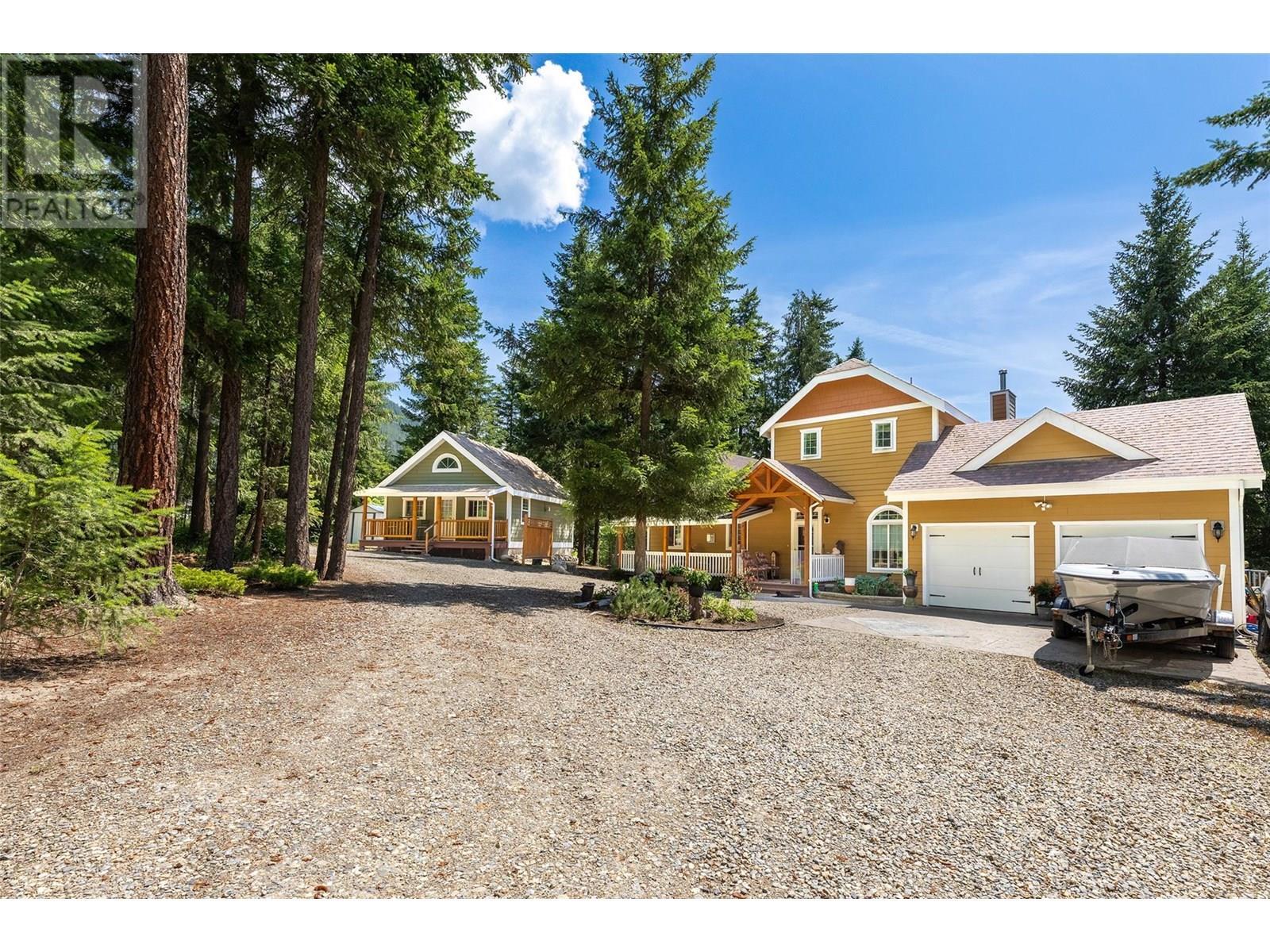 TAPPEN, British Columbia, V0E 2X2, CA, 2 Bedrooms Bedrooms, ,2 BathroomsBathrooms,Residential,For Sale,1868276