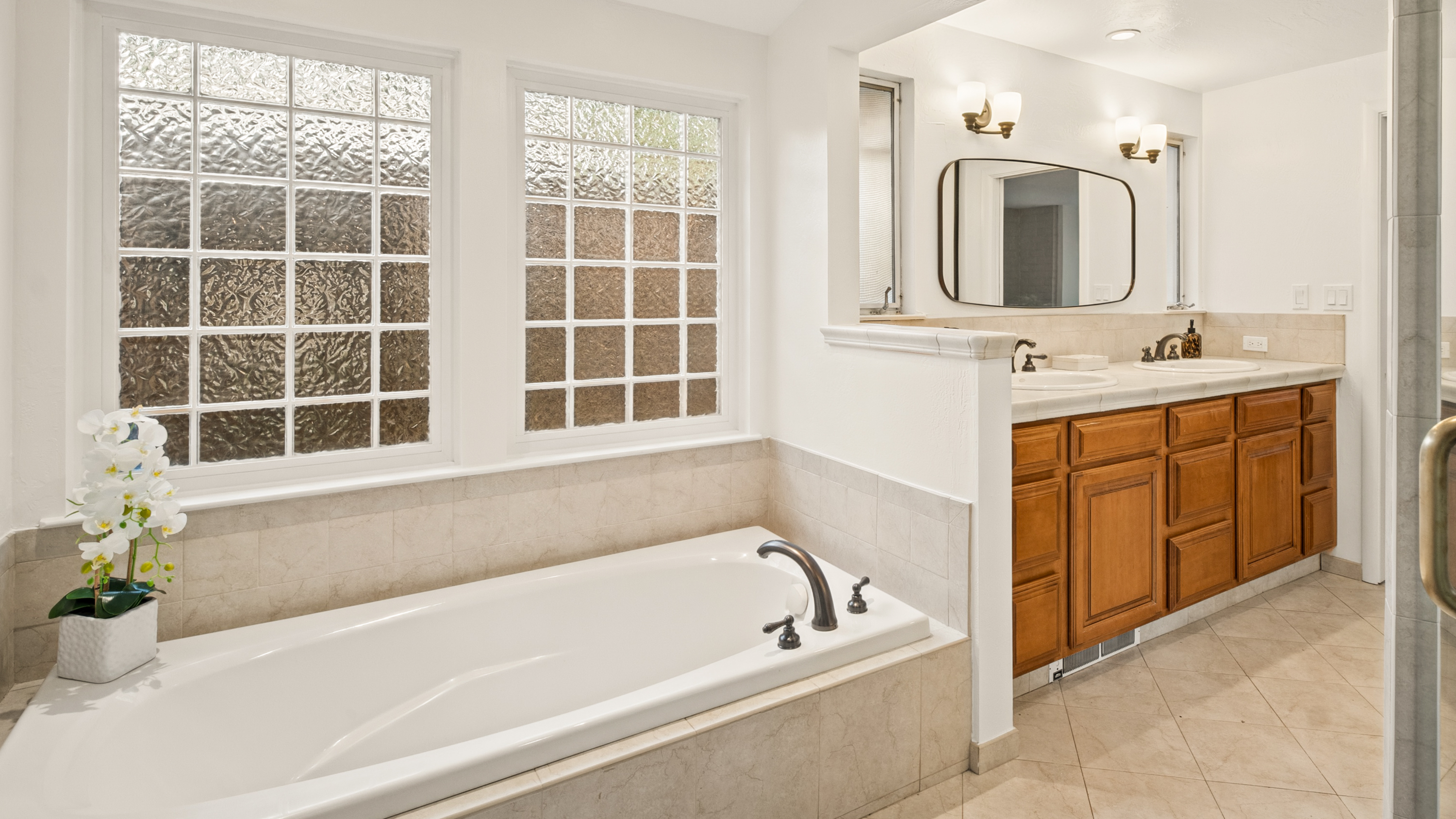  728 Eucalyptus Avenue, Novato, CA 94947 - 物件實景