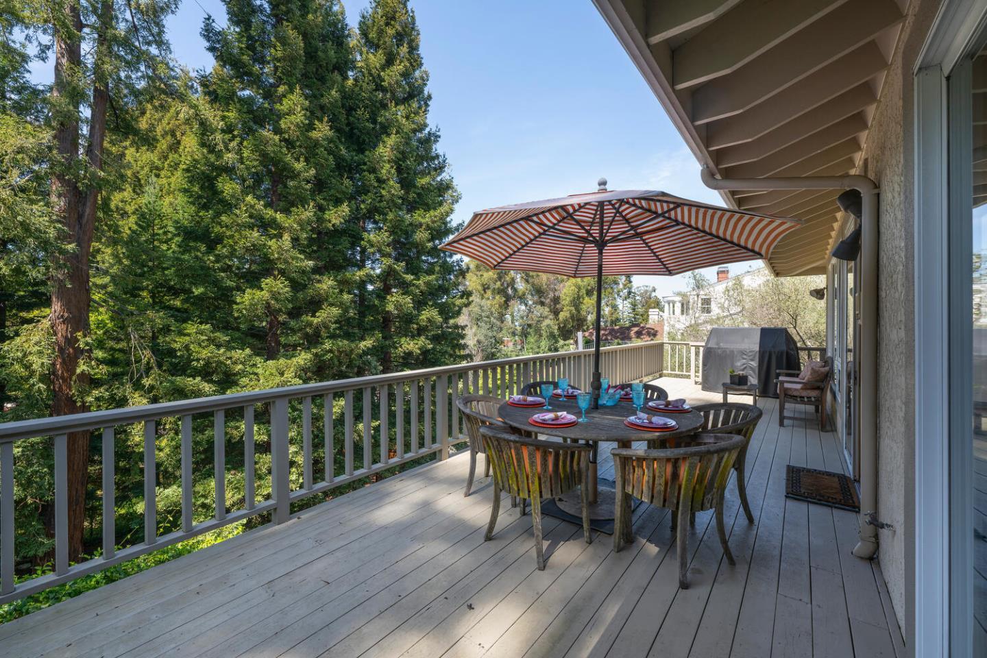 Hillsborough, California, 94010, United States, 4 Bedrooms Bedrooms, ,6 BathroomsBathrooms,Residential,For Sale,1941061