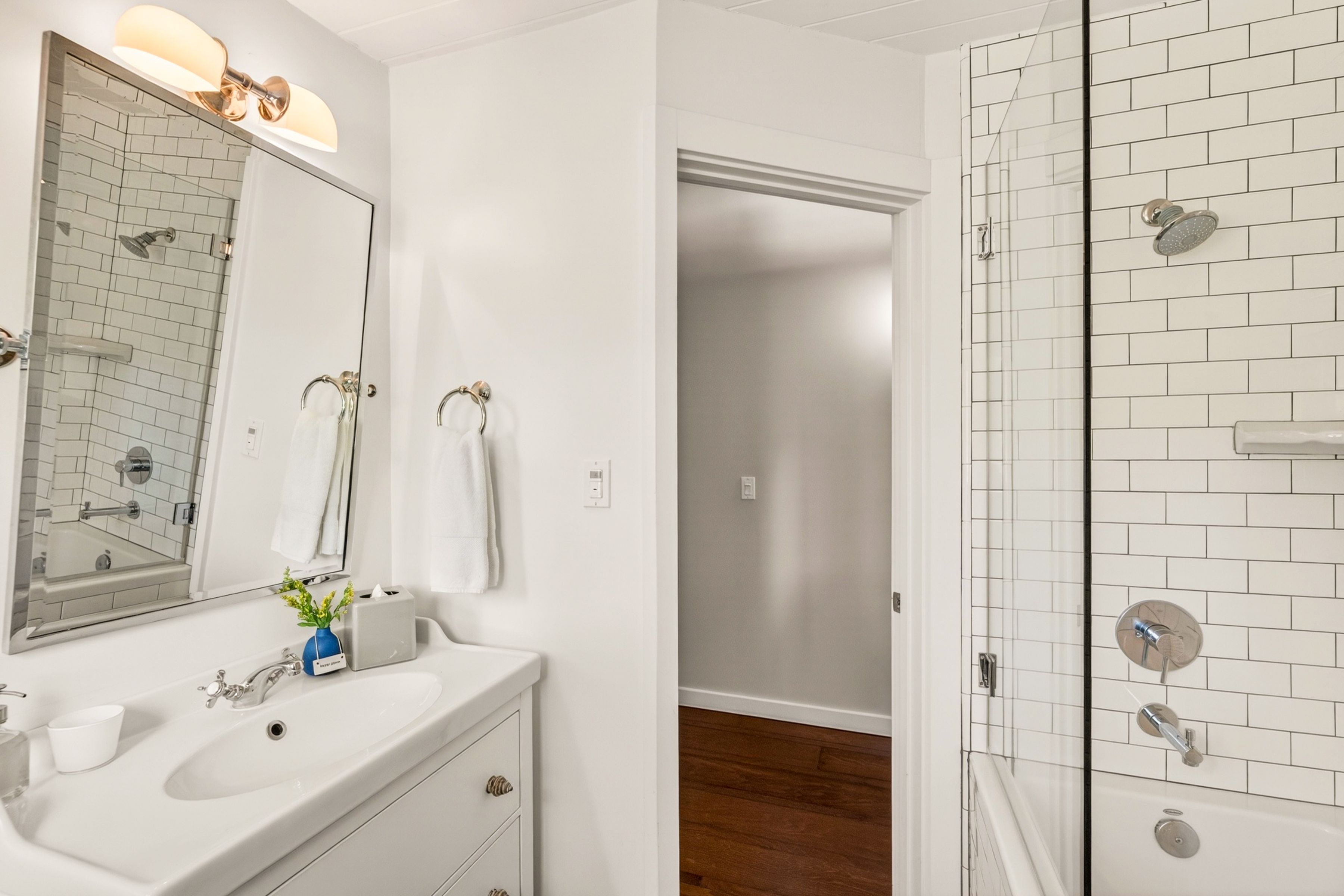  13502 Gibson Street - 物件實景