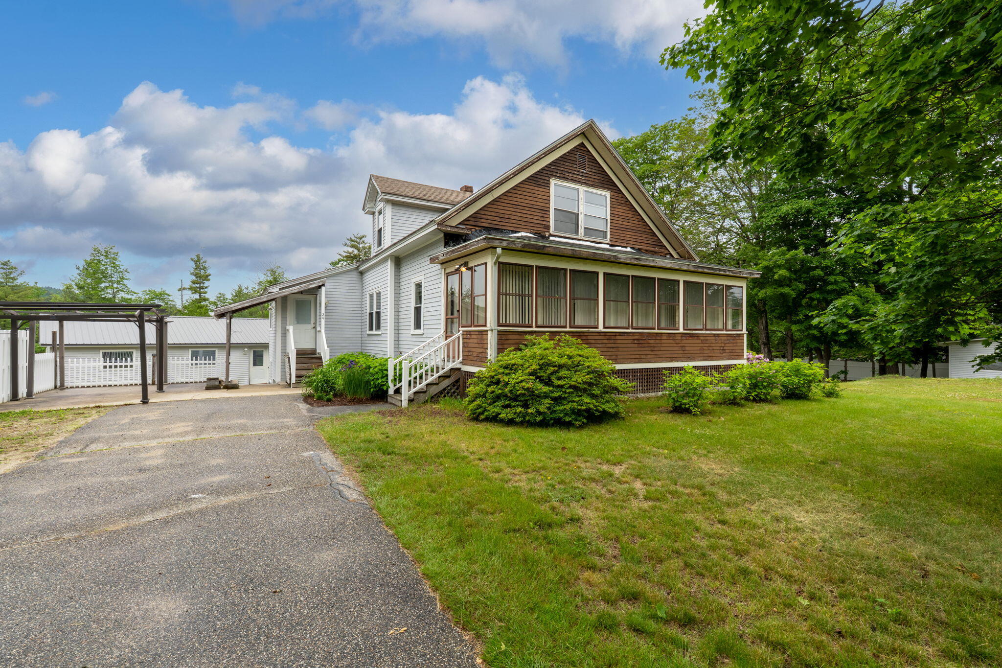 Limerick, Maine, 04048, United States, 4 Bedrooms Bedrooms, ,2 BathroomsBathrooms,Residential,For Sale,1916367