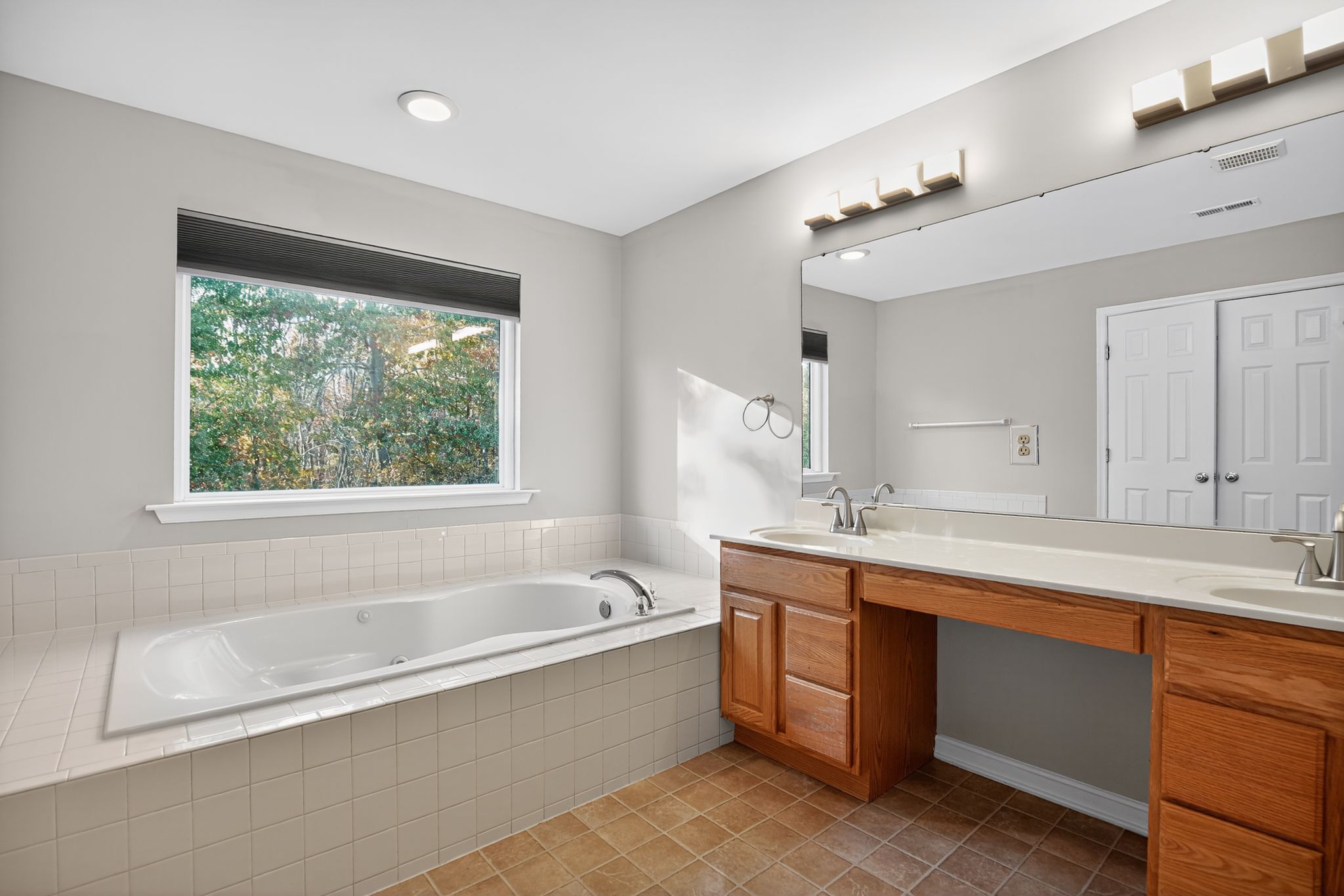 Lexington Park, Maryland, 20653, United States, 5 Bedrooms Bedrooms, ,4 BathroomsBathrooms,Residential,For Sale,1991726