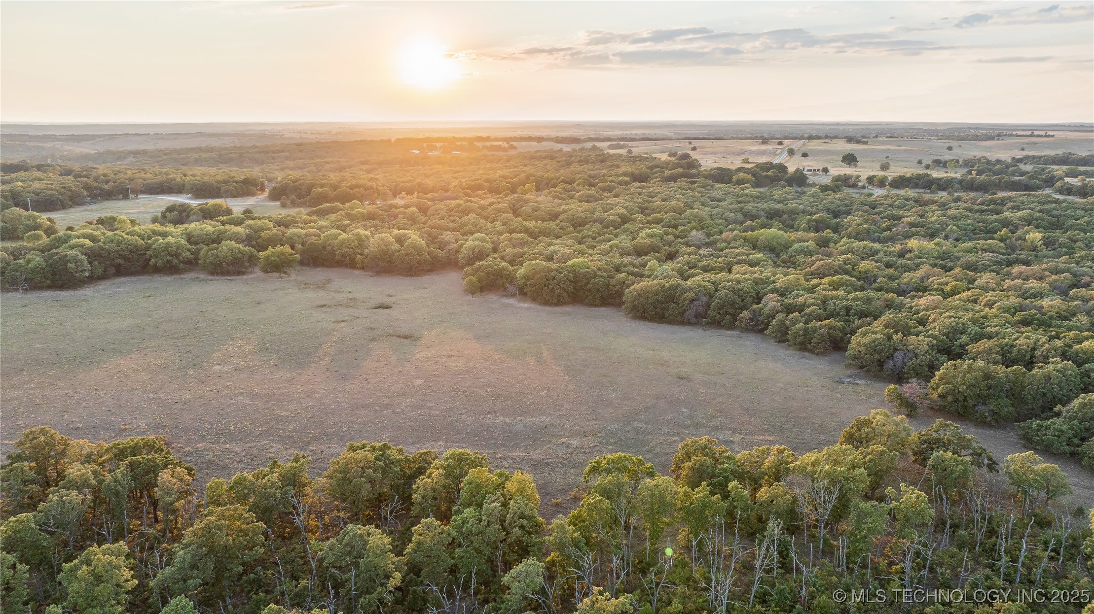 Bartlesville, Oklahoma, 74003, United States, ,Residential,For Sale,1963998