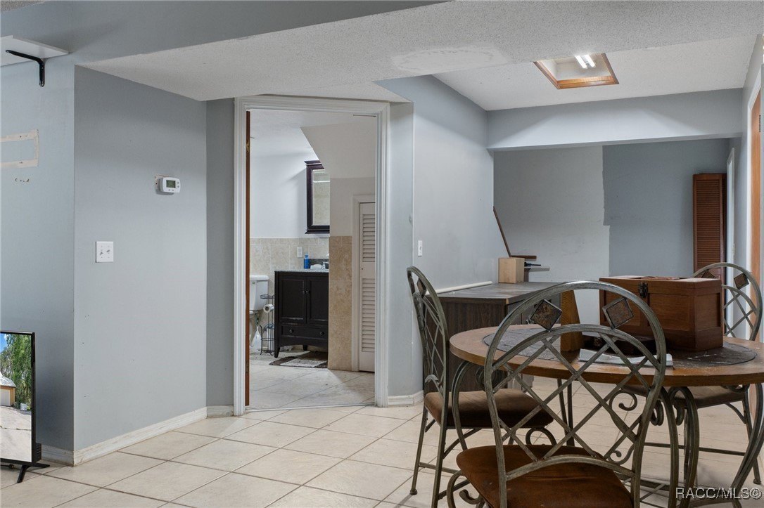 Inverness, Florida, 34453, United States, 6 Bedrooms Bedrooms, ,4 BathroomsBathrooms,Residential,For Sale,1975798