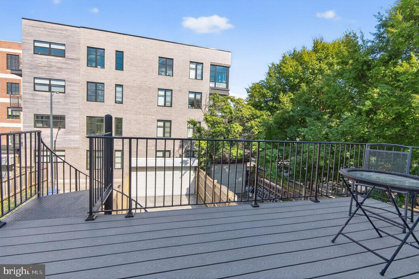 Washington, District of Columbia, 20010, United States, 3 Bedrooms Bedrooms, ,3 BathroomsBathrooms,Residential,For Sale,1938669