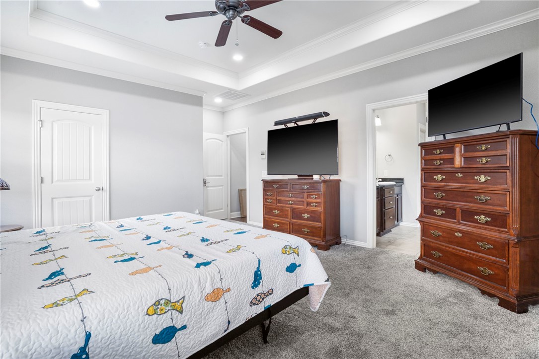 Springdale, Arkansas, 72762, United States, 4 Bedrooms Bedrooms, ,3 BathroomsBathrooms,Residential,For Sale,1877049