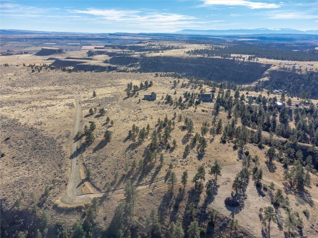 Laurel, Montana, 59044, United States, 4 Bedrooms Bedrooms, ,3 BathroomsBathrooms,Residential,For Sale,1982955