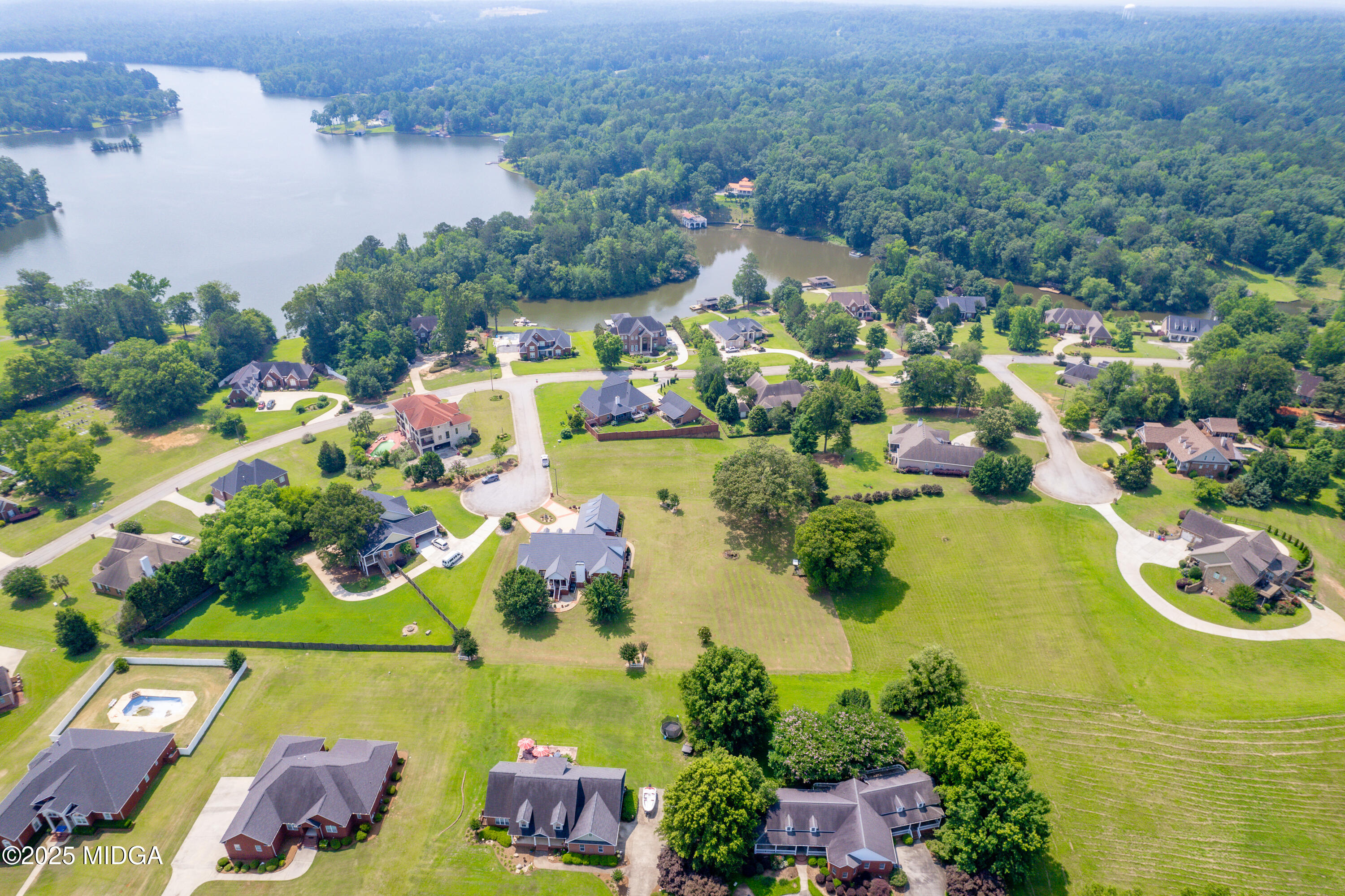 Macon, Georgia, 31220, United States, 5 Bedrooms Bedrooms, ,5 BathroomsBathrooms,Residential,For Sale,1850155