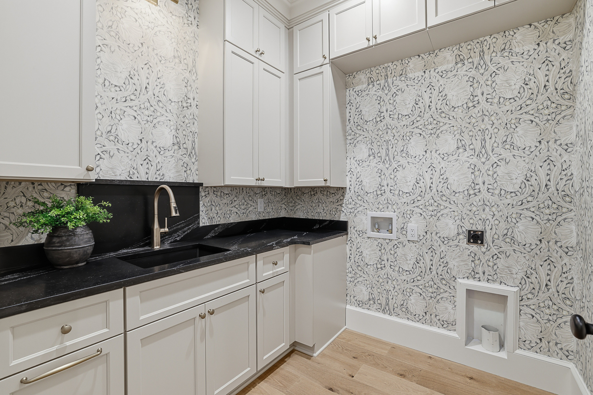  101 Sherwood Street, Unit 100 Greenville, SC 29601 - 物件實景