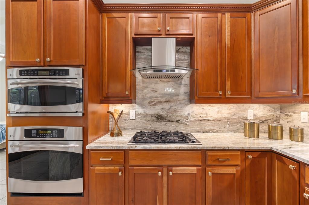 Bradenton, Florida, 34212, United States, 4 Bedrooms Bedrooms, ,4 BathroomsBathrooms,Residential,For Sale,1721021