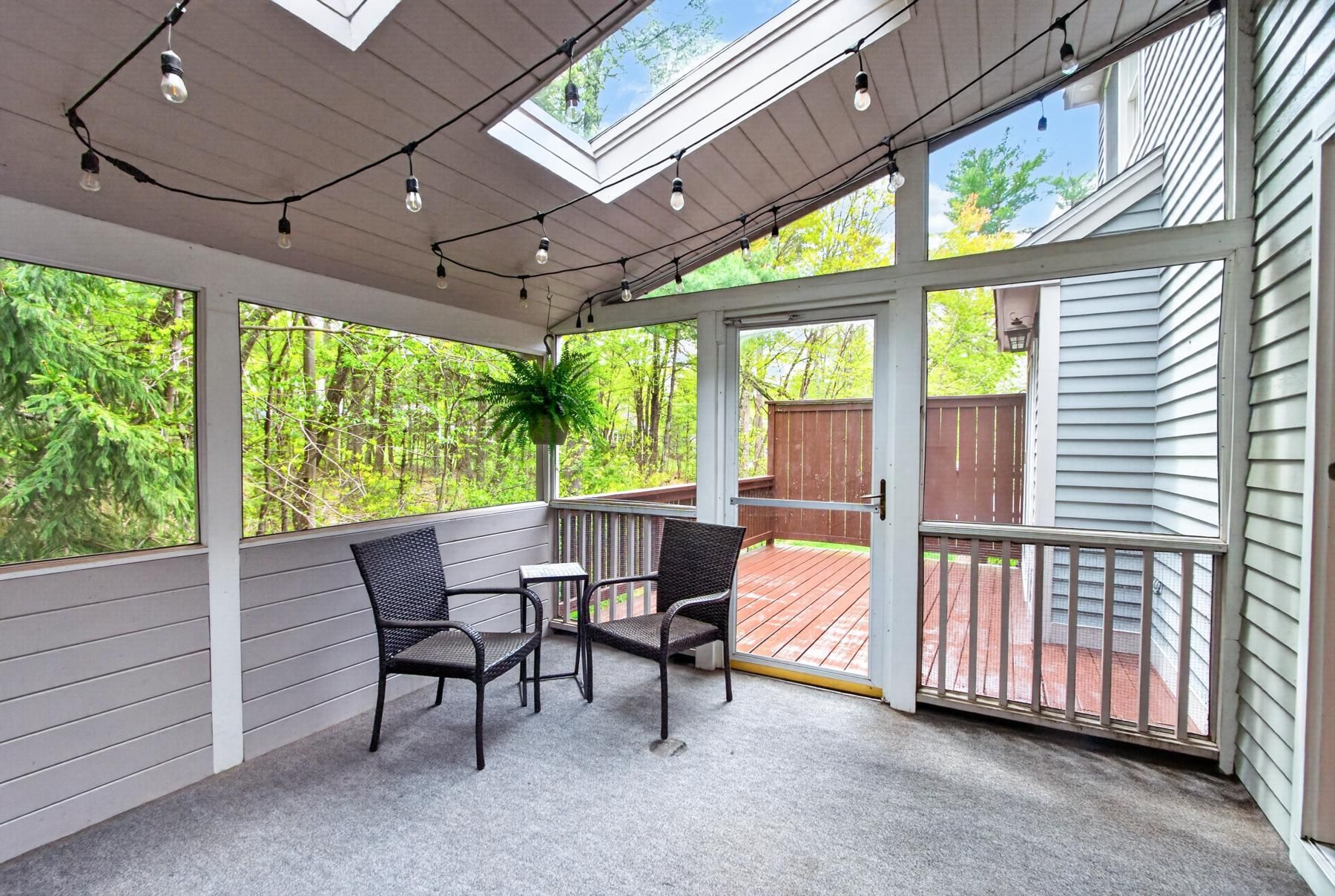  4 Deer Grass Ln, Acton, MA, 01720 - 物件實景