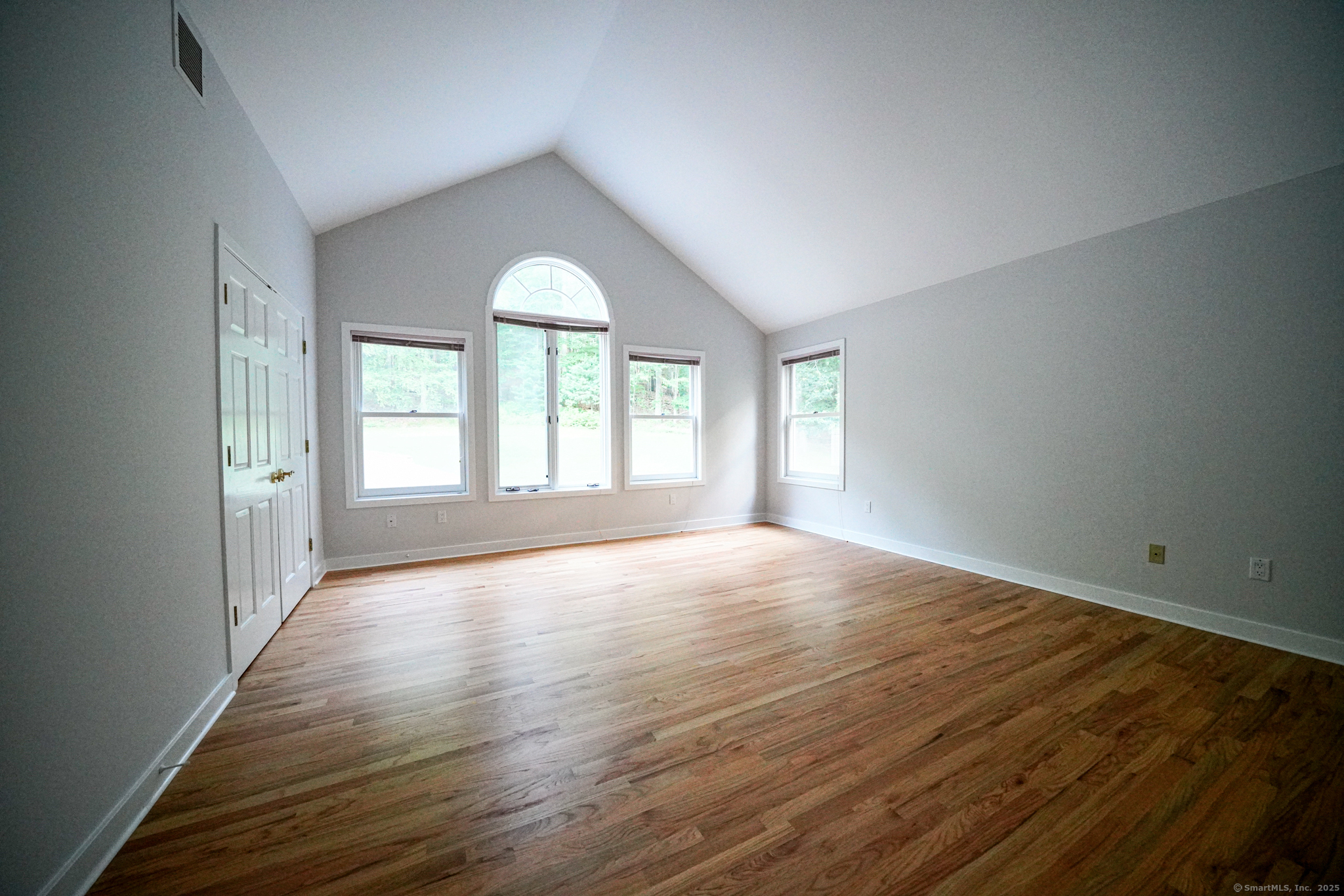 Glastonbury, Connecticut, 06033, United States, 5 Bedrooms Bedrooms, ,4 BathroomsBathrooms,Residential,For Sale,1902715