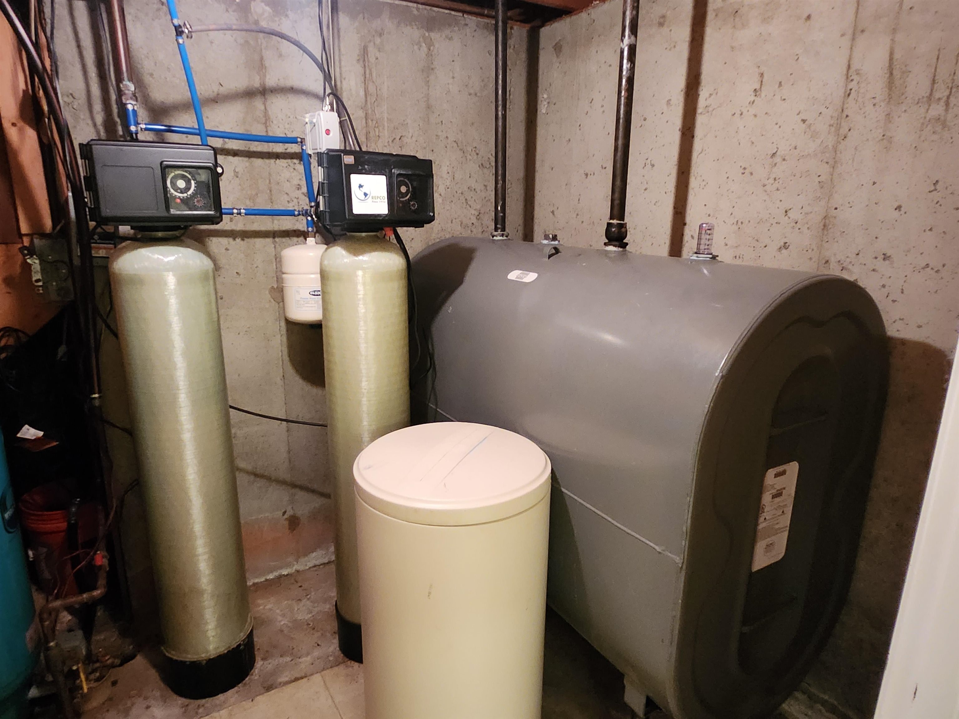 Bedford, New Hampshire, 03110, United States, 4 Bedrooms Bedrooms, ,2 BathroomsBathrooms,Residential,For Sale,1989395