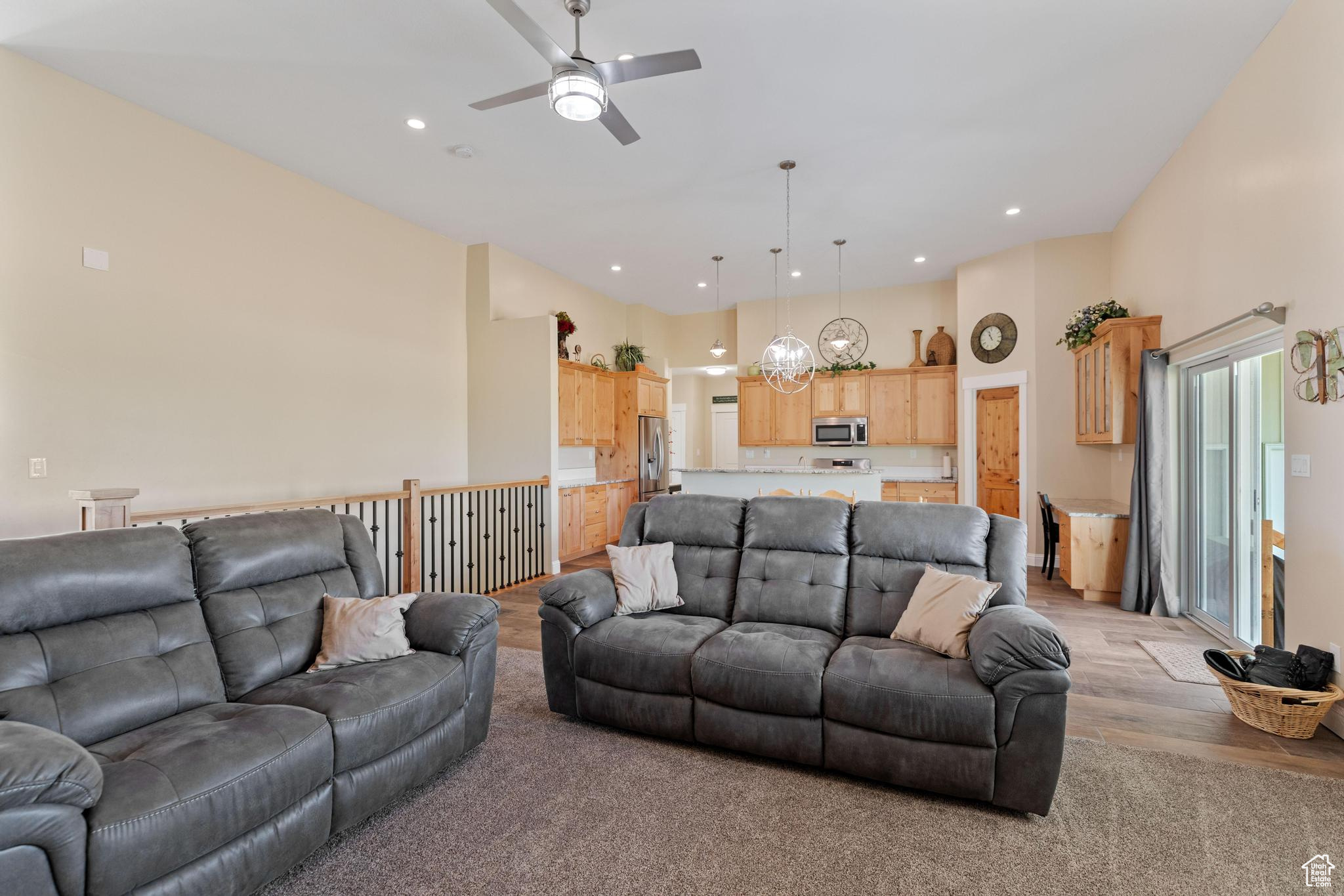Downey, Idaho, 83234, United States, 3 Bedrooms Bedrooms, ,3 BathroomsBathrooms,Residential,For Sale,1943917