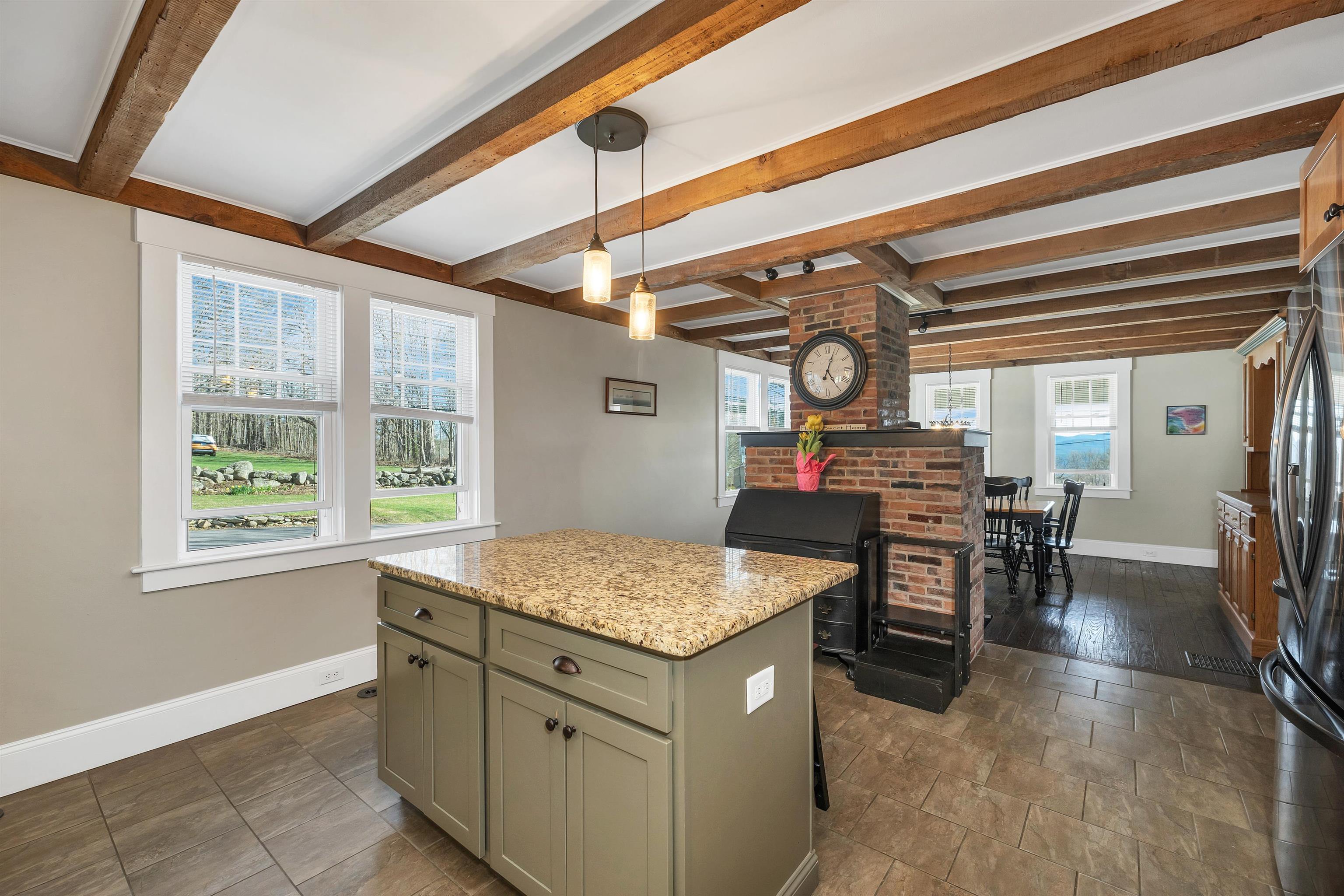 Meredith, New Hampshire, 03253, United States, 3 Bedrooms Bedrooms, ,2 BathroomsBathrooms,Residential,For Sale,1793827