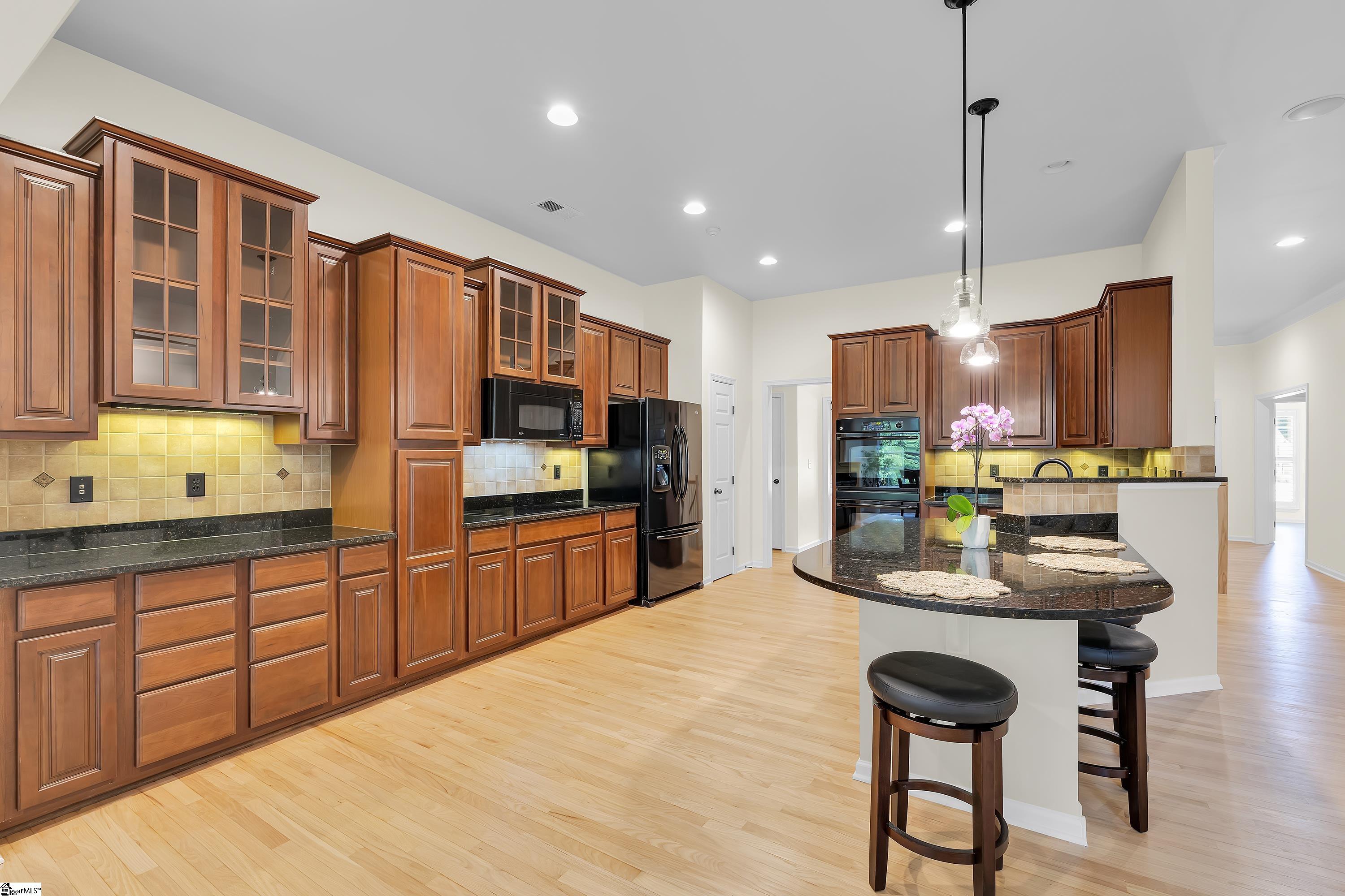Simpsonville, South Carolina, 29681, United States, 4 Bedrooms Bedrooms, ,3 BathroomsBathrooms,Residential,For Sale,1906304