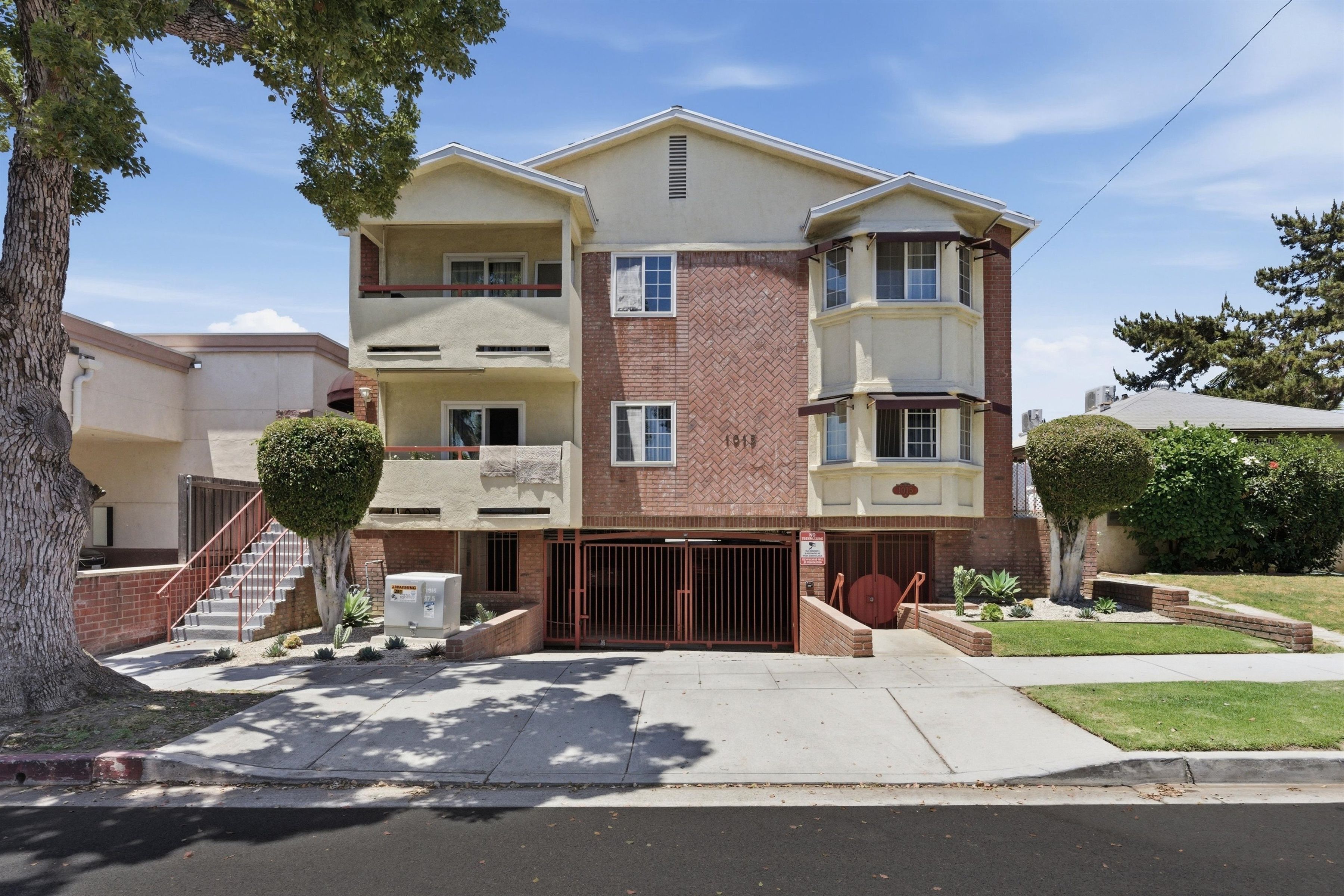  1015 East Spazier Avenue, Unit 205 - 物件實景