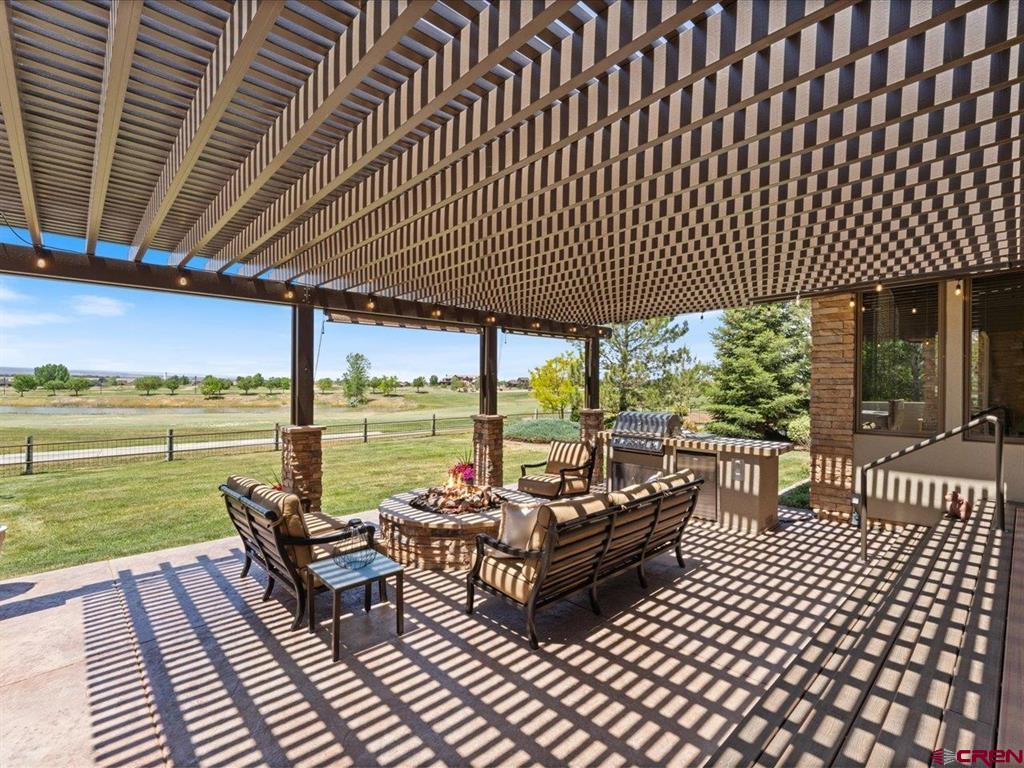 Montrose, Colorado, 81401, United States, 4 Bedrooms Bedrooms, ,3 BathroomsBathrooms,Residential,For Sale,1847638
