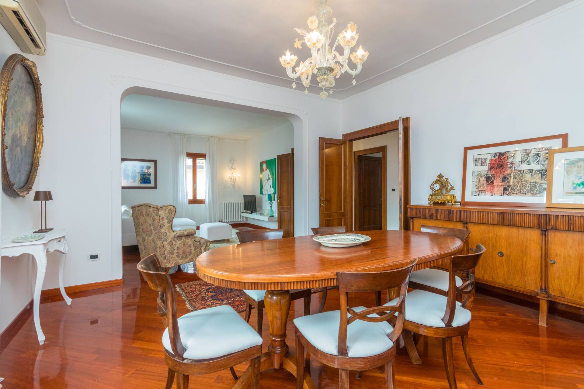 Venezia, Venezia, 30100, IT, 4 Bedrooms Bedrooms, ,2 BathroomsBathrooms,Residential,For Sale,1786336