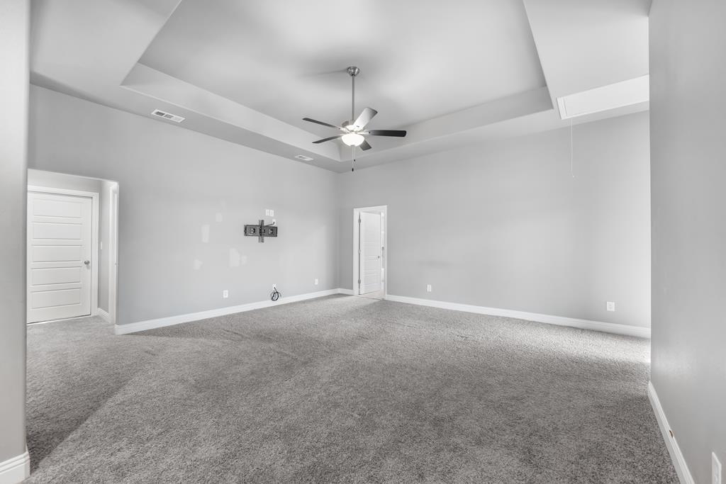 Midland, Texas, 79705, United States, 5 Bedrooms Bedrooms, ,5 BathroomsBathrooms,Residential,For Sale,1998422