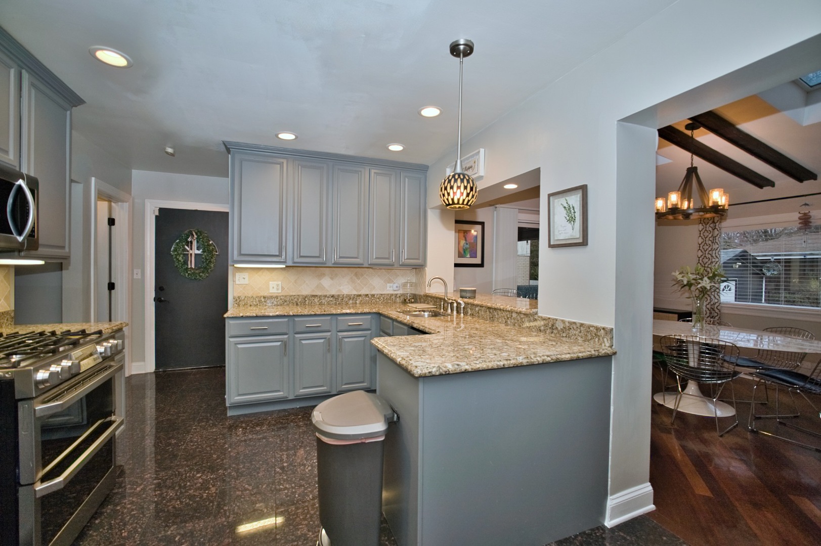 Skokie, Illinois, 60077, United States, 3 Bedrooms Bedrooms, ,4 BathroomsBathrooms,Residential,For Sale,2008583